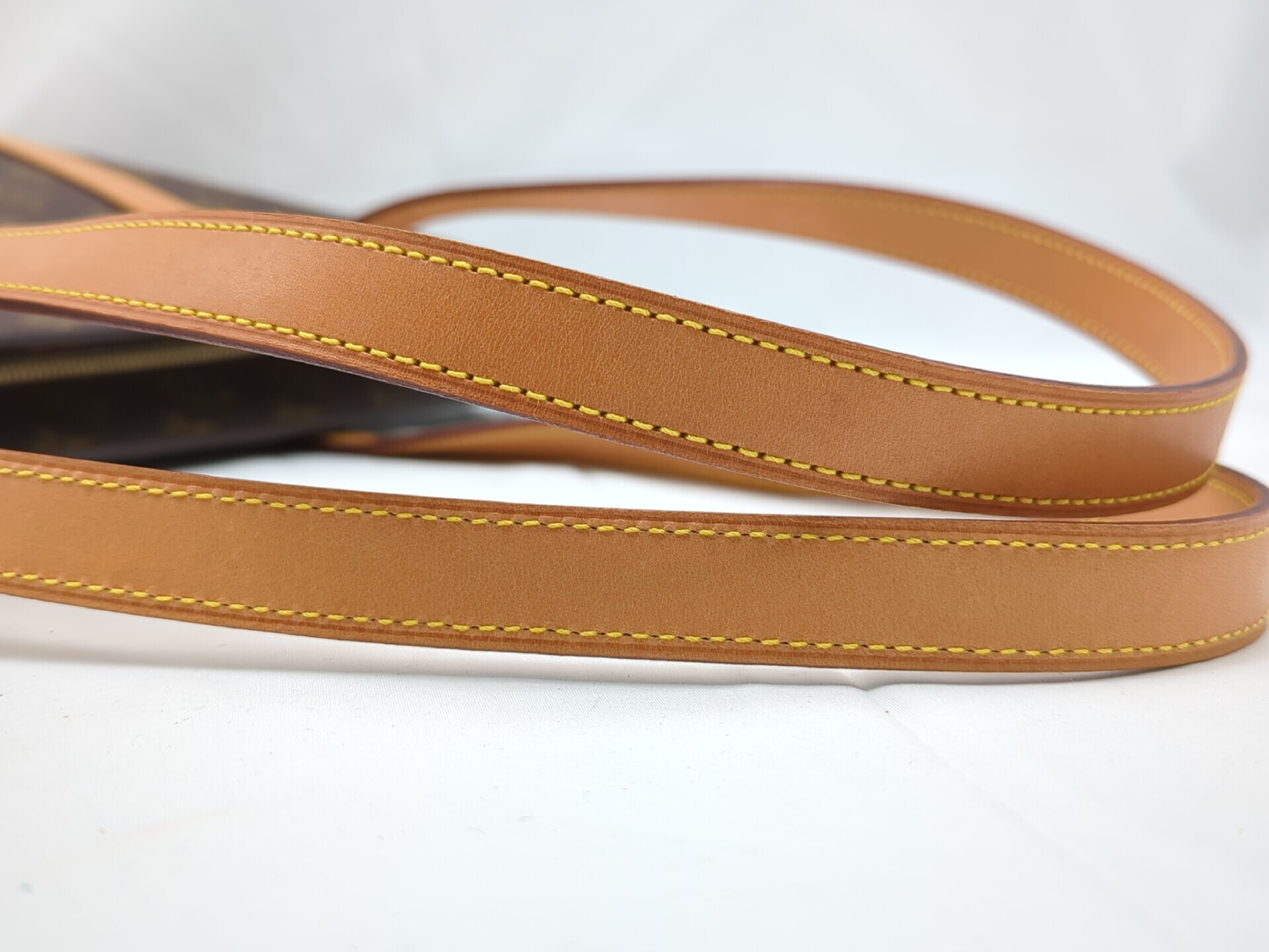 M51102 Monogram Babylon Handbag — view 7