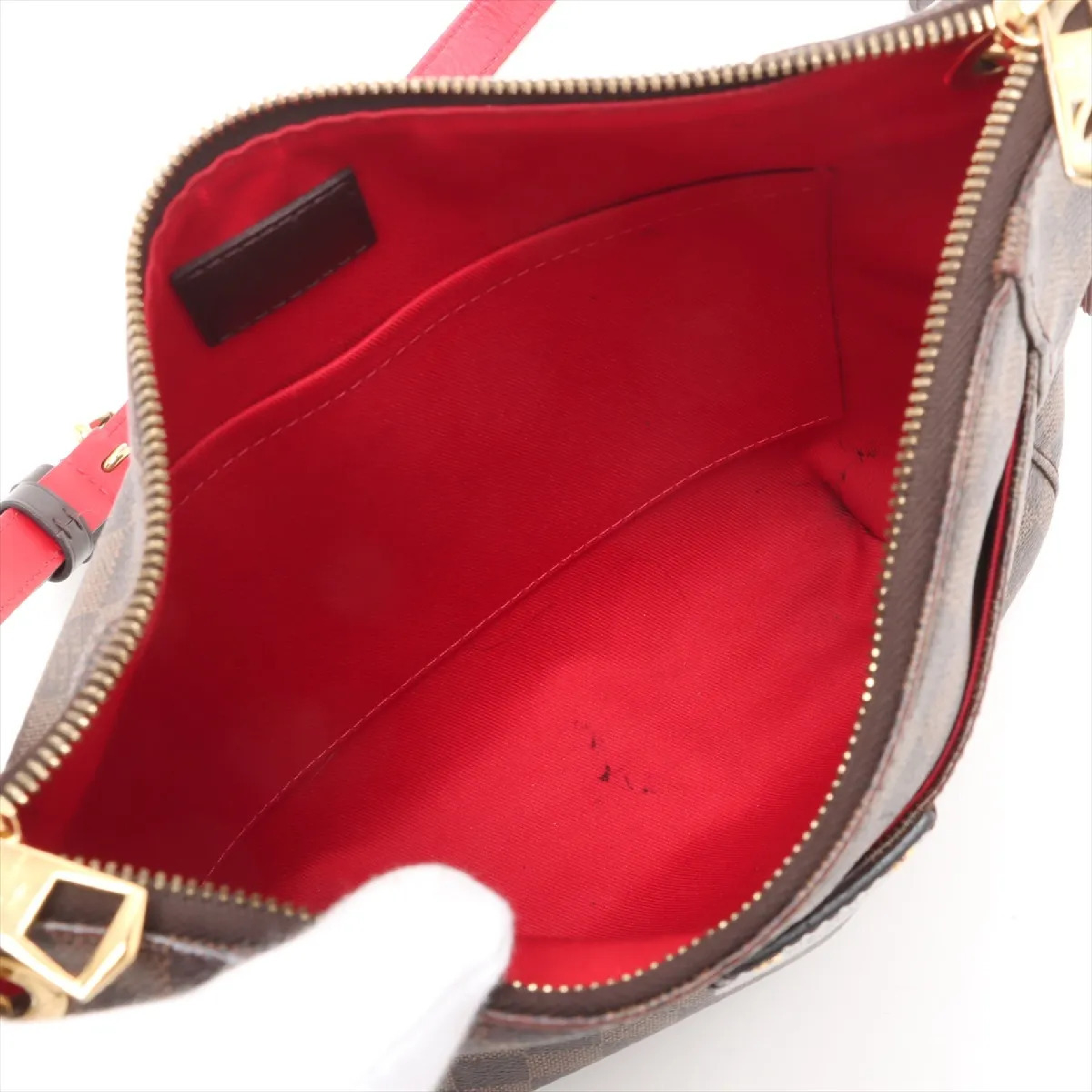 Damier Southbank N42230 DR4127 Shoulder Bag — view 6