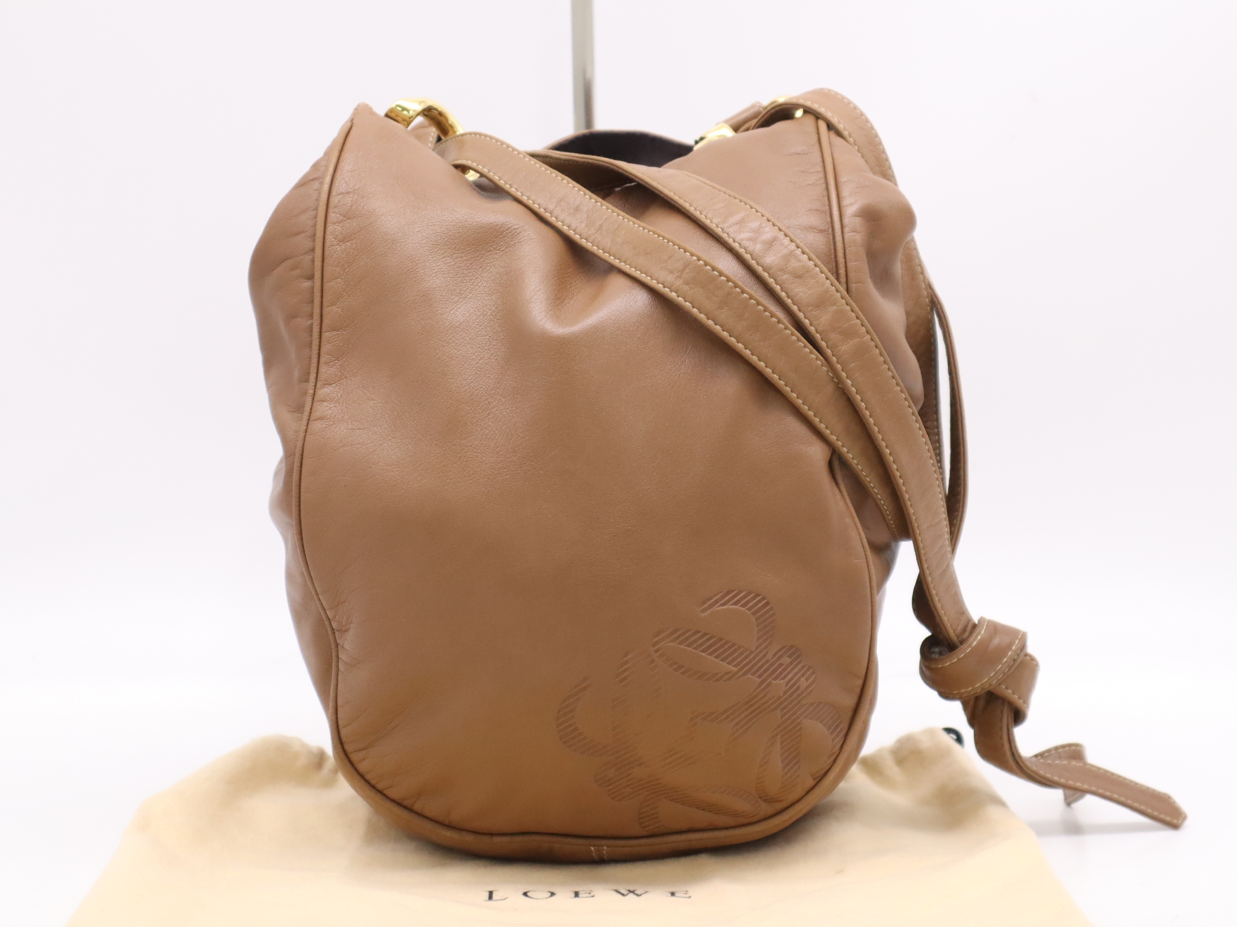 Leather Anagram Shoulder Bag Brown GD Metal Fittings Storage Bag Included Shoulder Bag