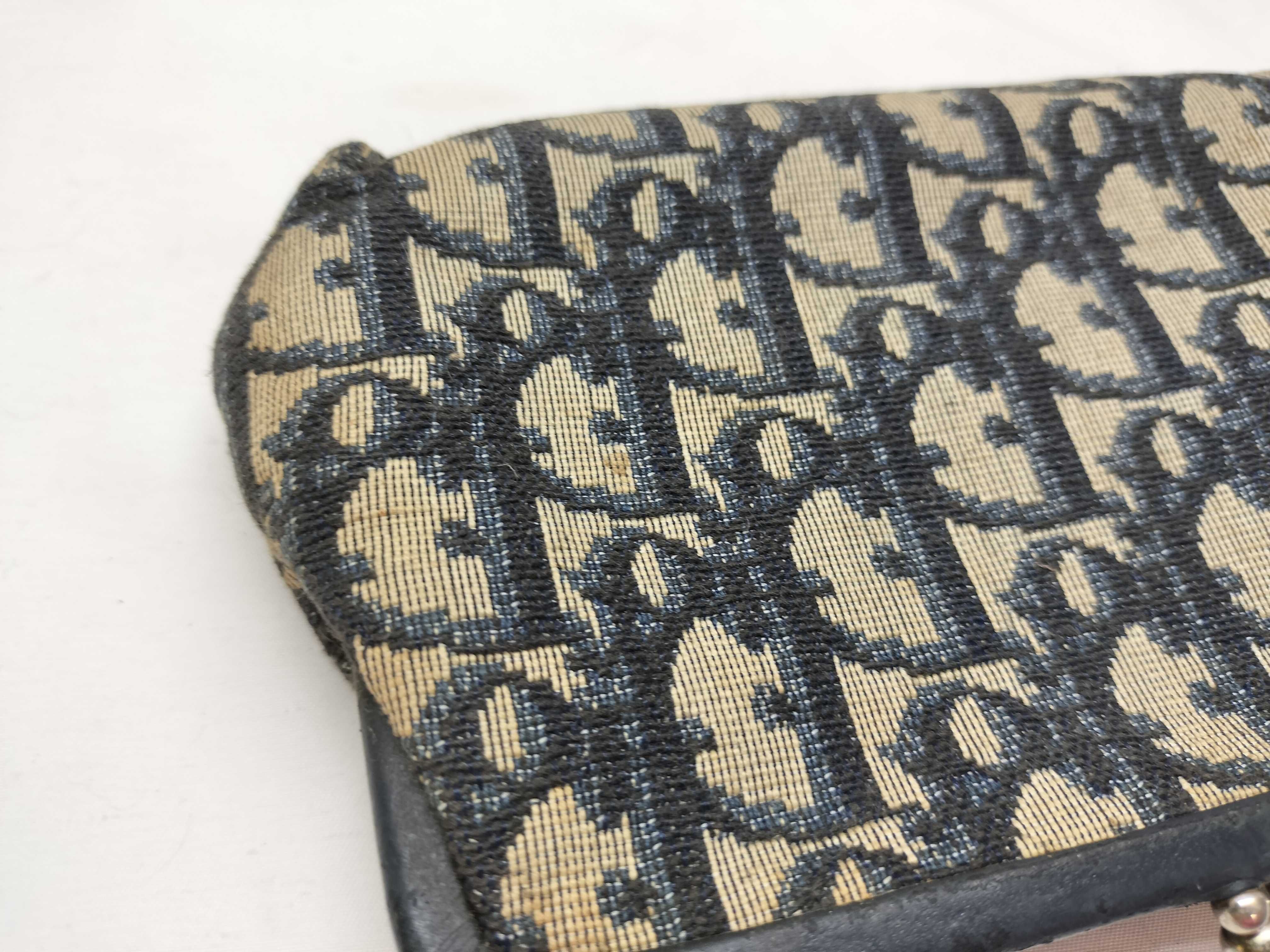 Trotter coin purse pouch — view 15