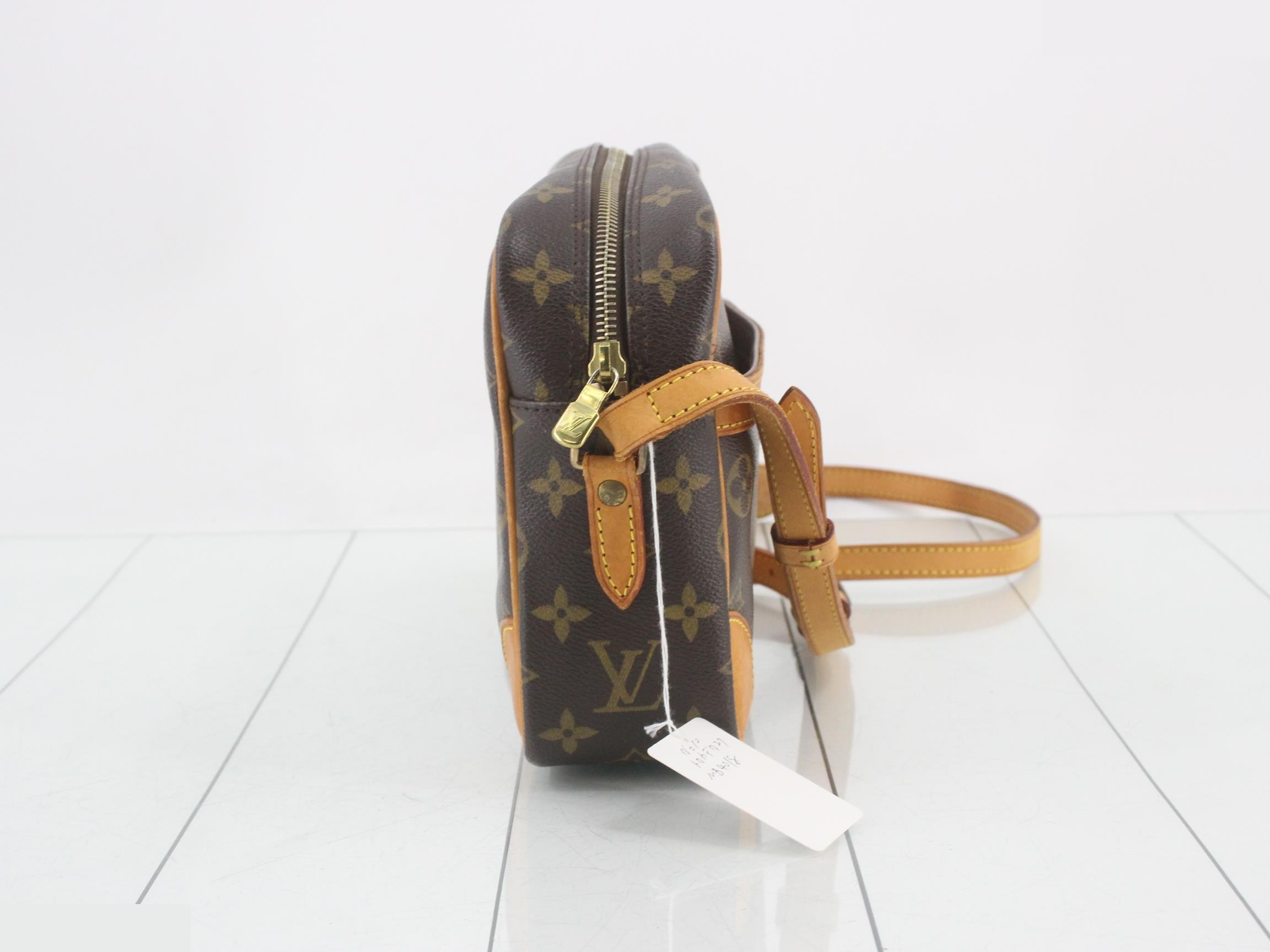 Monogram Trocadero 27 MB4018 Shoulder Bag — view 4