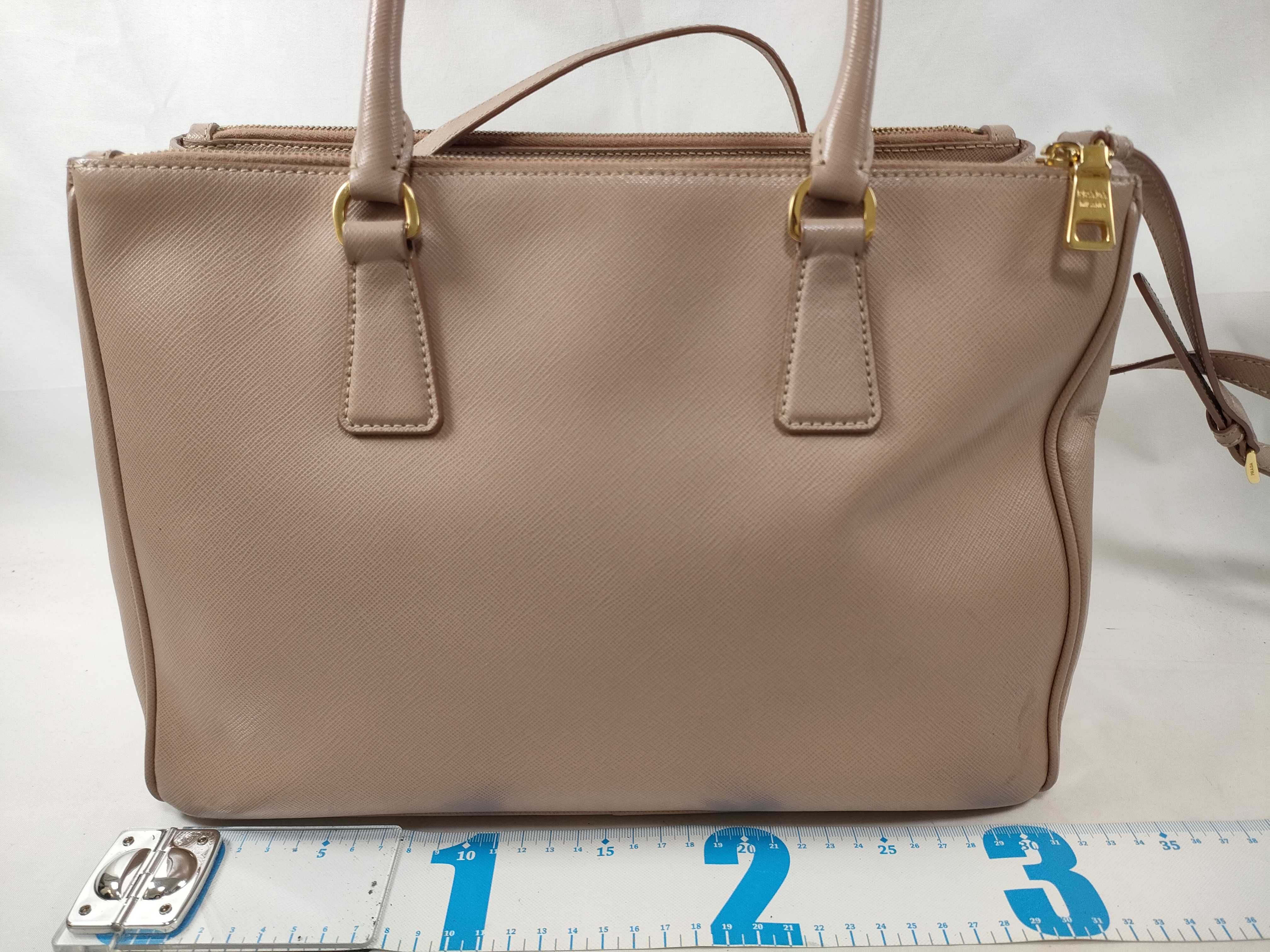 ID- Saffiano Lux Galeria Cow Skin Tote bag Beige BN2274 Handbag — view 2