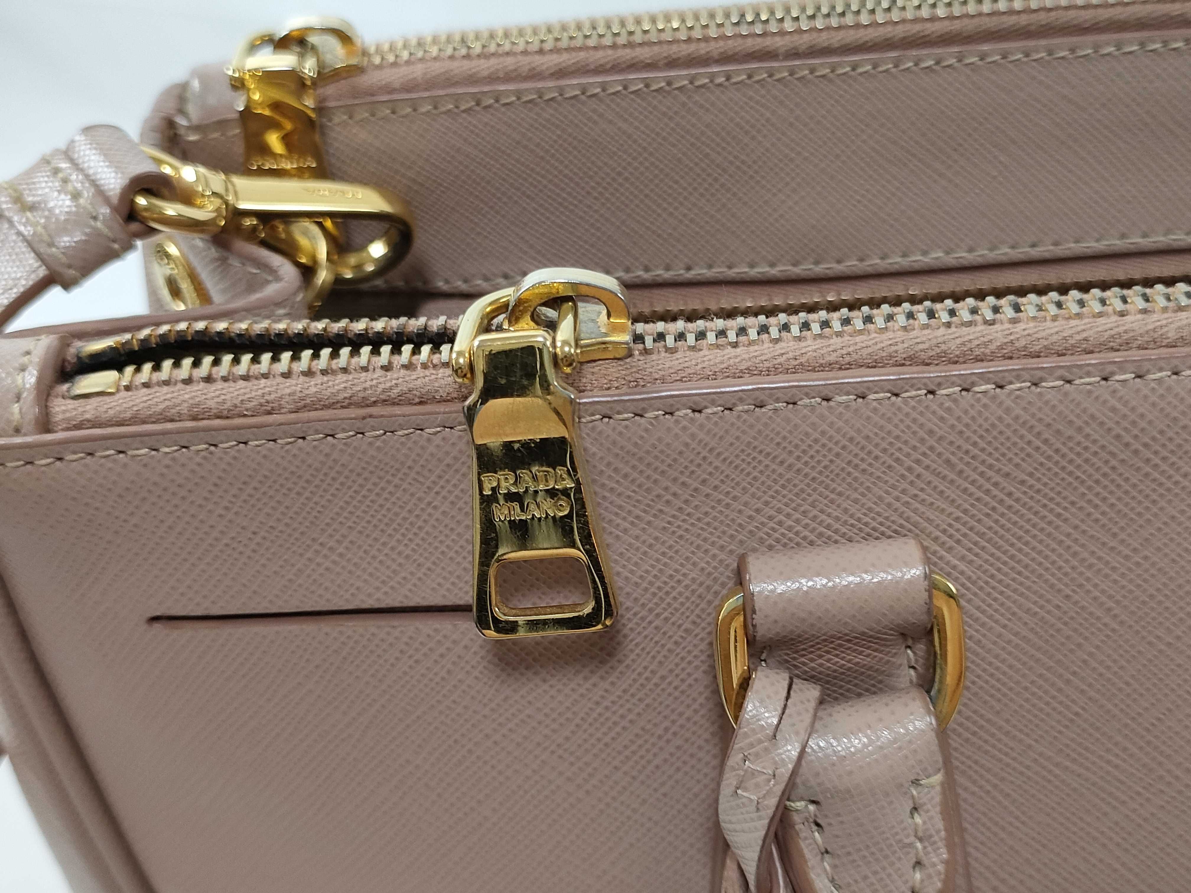 ID- Saffiano Lux Galeria Cow Skin Tote bag Beige BN2274 Handbag — view 12
