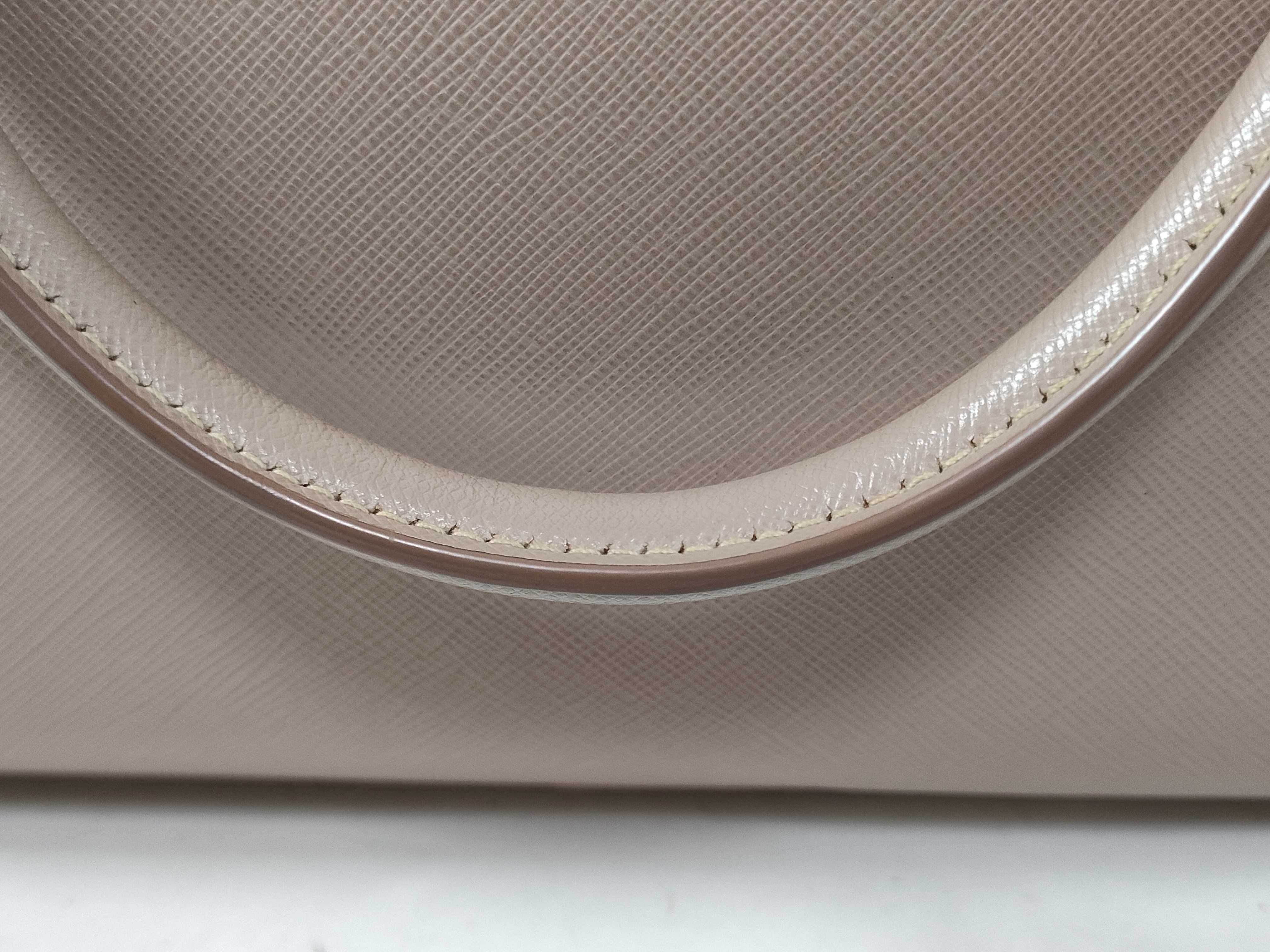 ID- Saffiano Lux Galeria Cow Skin Tote bag Beige BN2274 Handbag — view 4