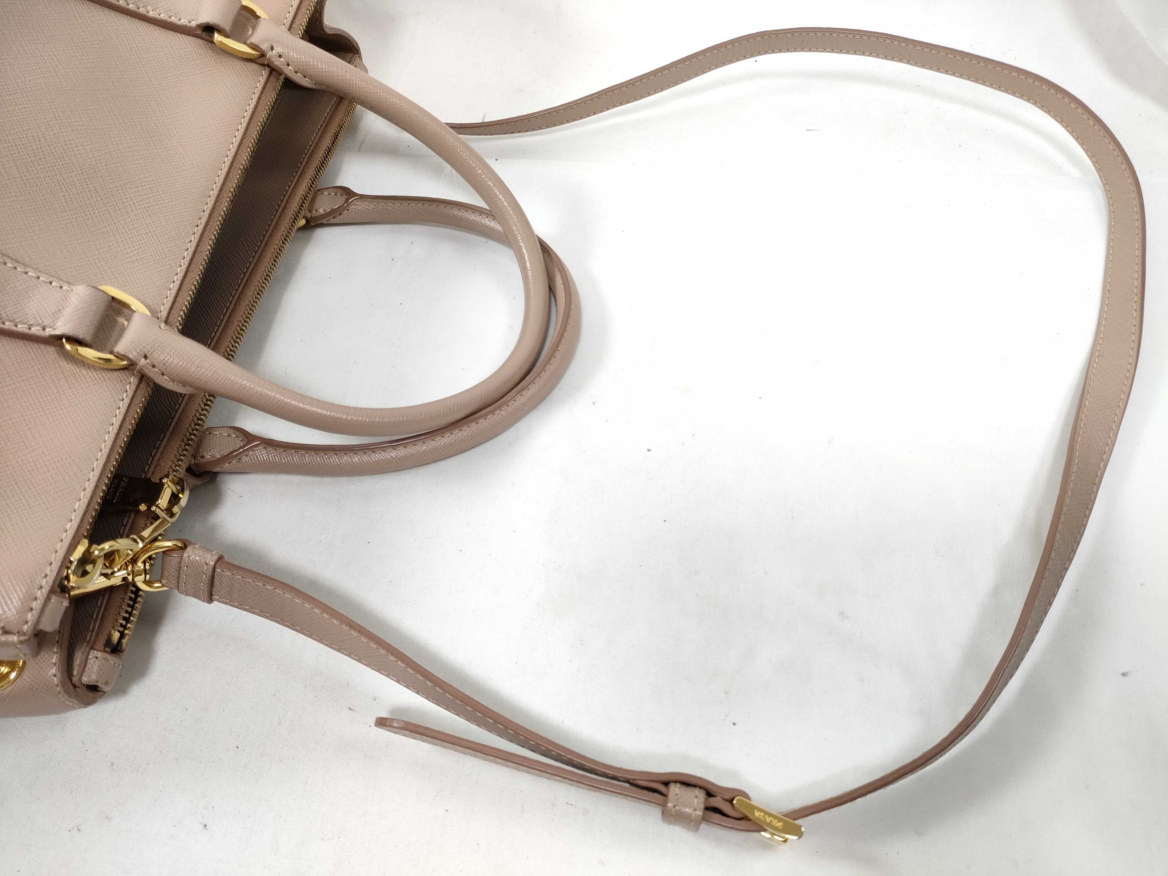 ID- Saffiano Lux Galeria Cow Skin Tote bag Beige BN2274 Handbag — view 5