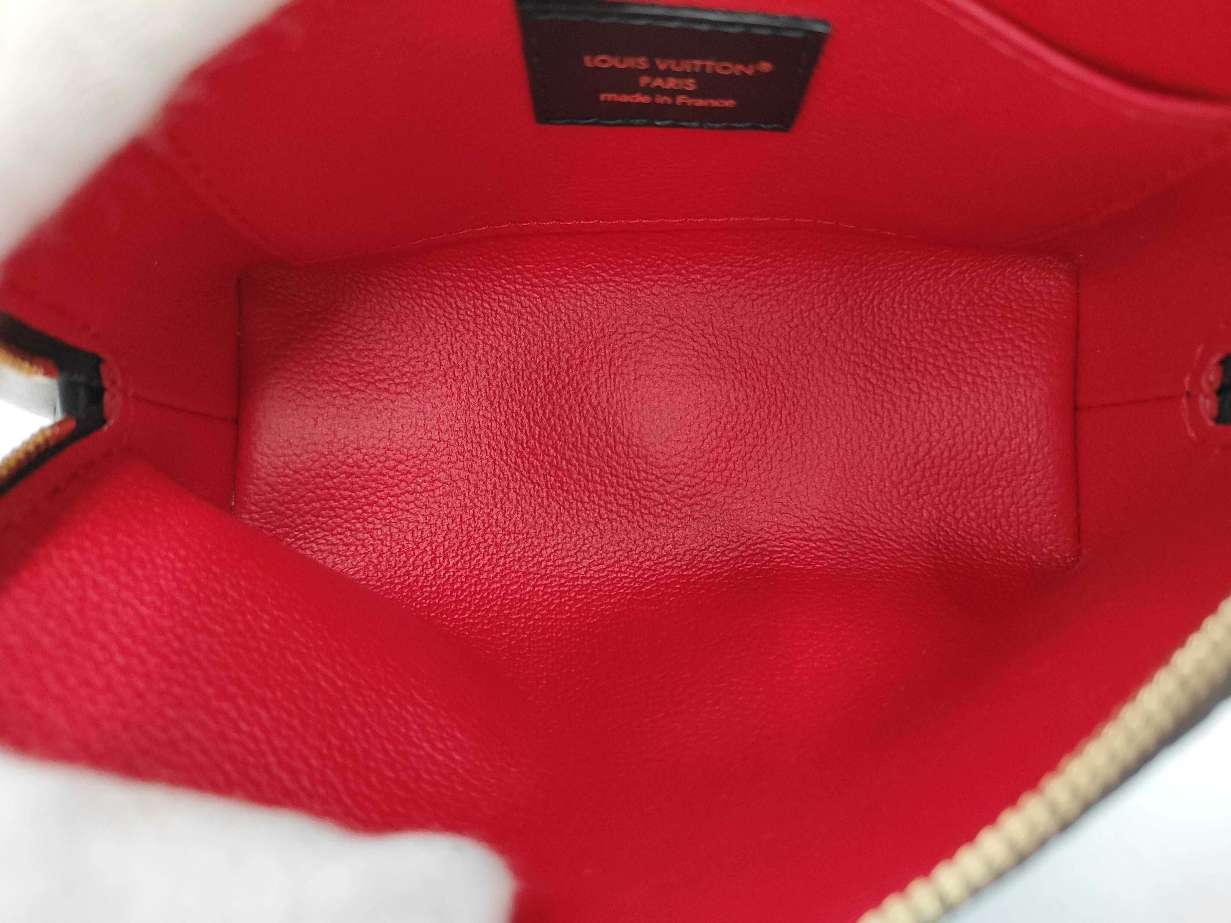 Pochette Cosmetic PM Monogram Reverse M11249 RFID Pouch — view 6