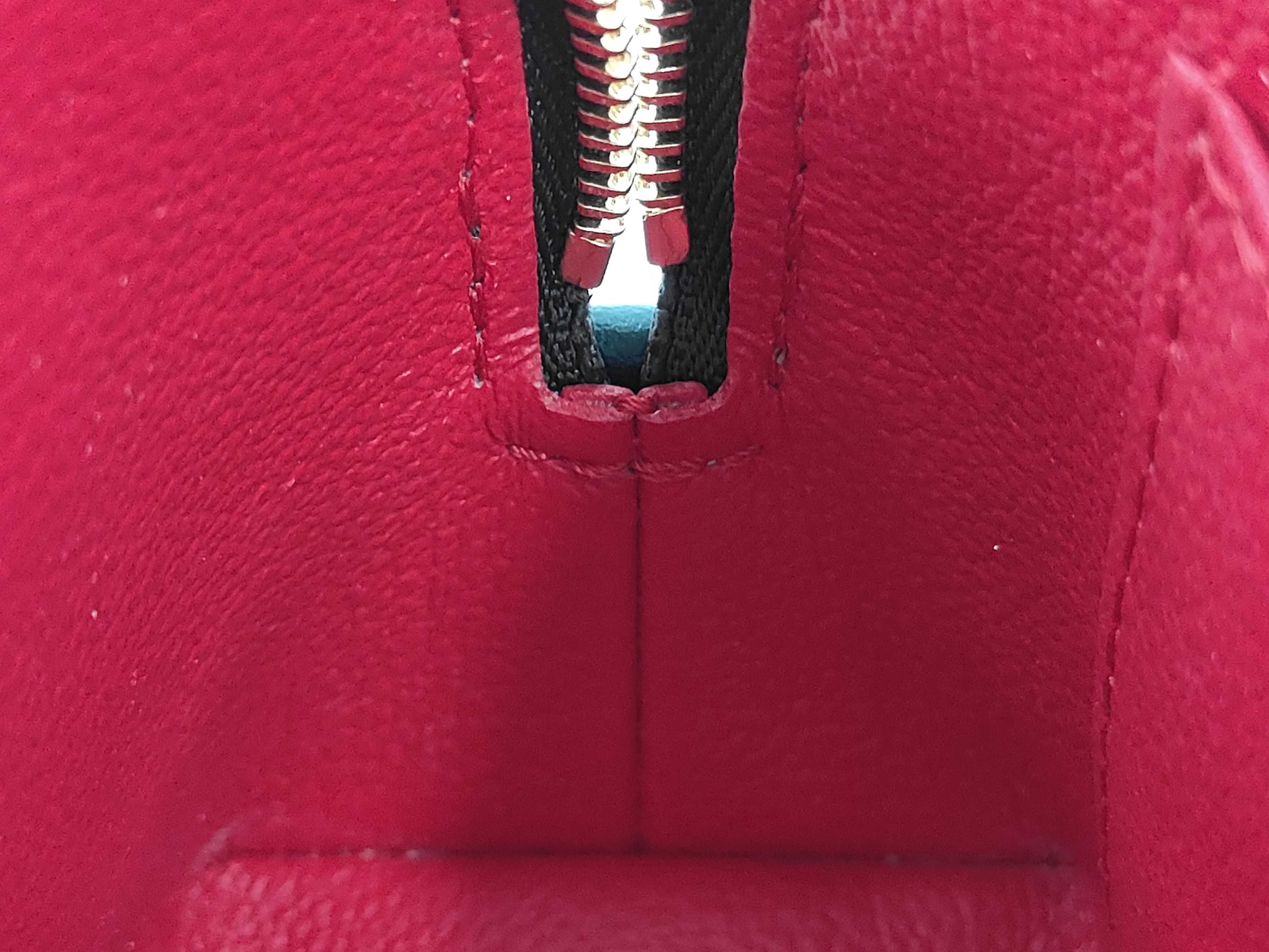 Pochette Cosmetic PM Monogram Reverse M11249 RFID Pouch — view 7
