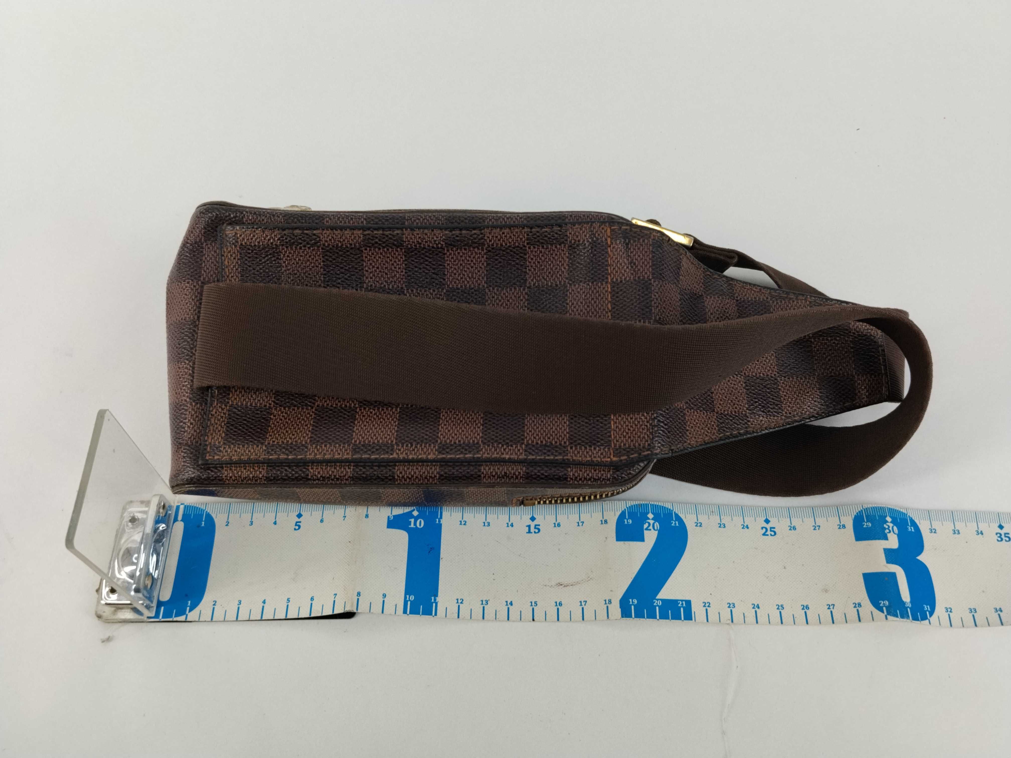 Damier Louis Vuitton Geronimos Damier Shoulder Bag — view 2