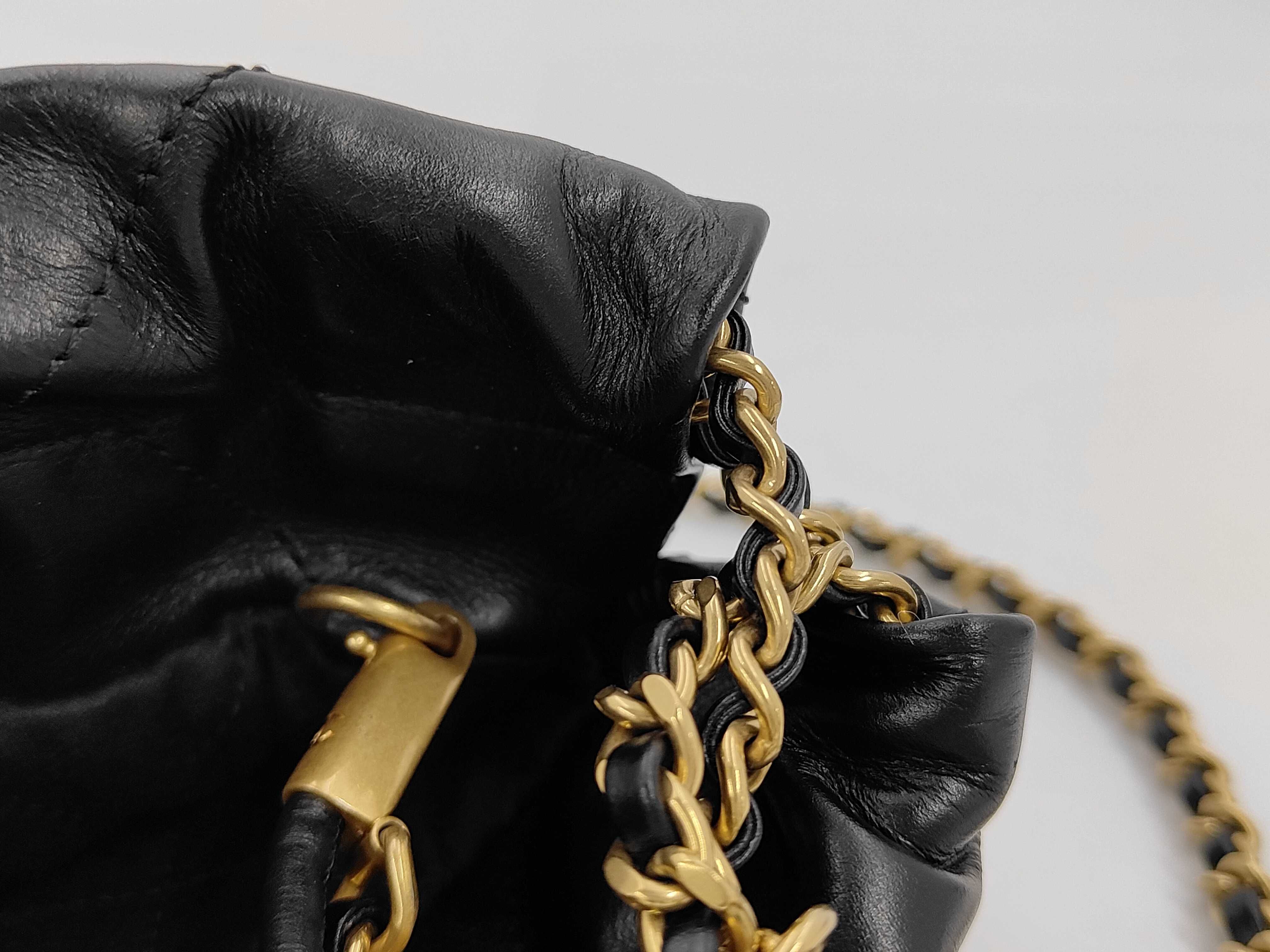 Matelasse 22 Shoulder Bag — view 11