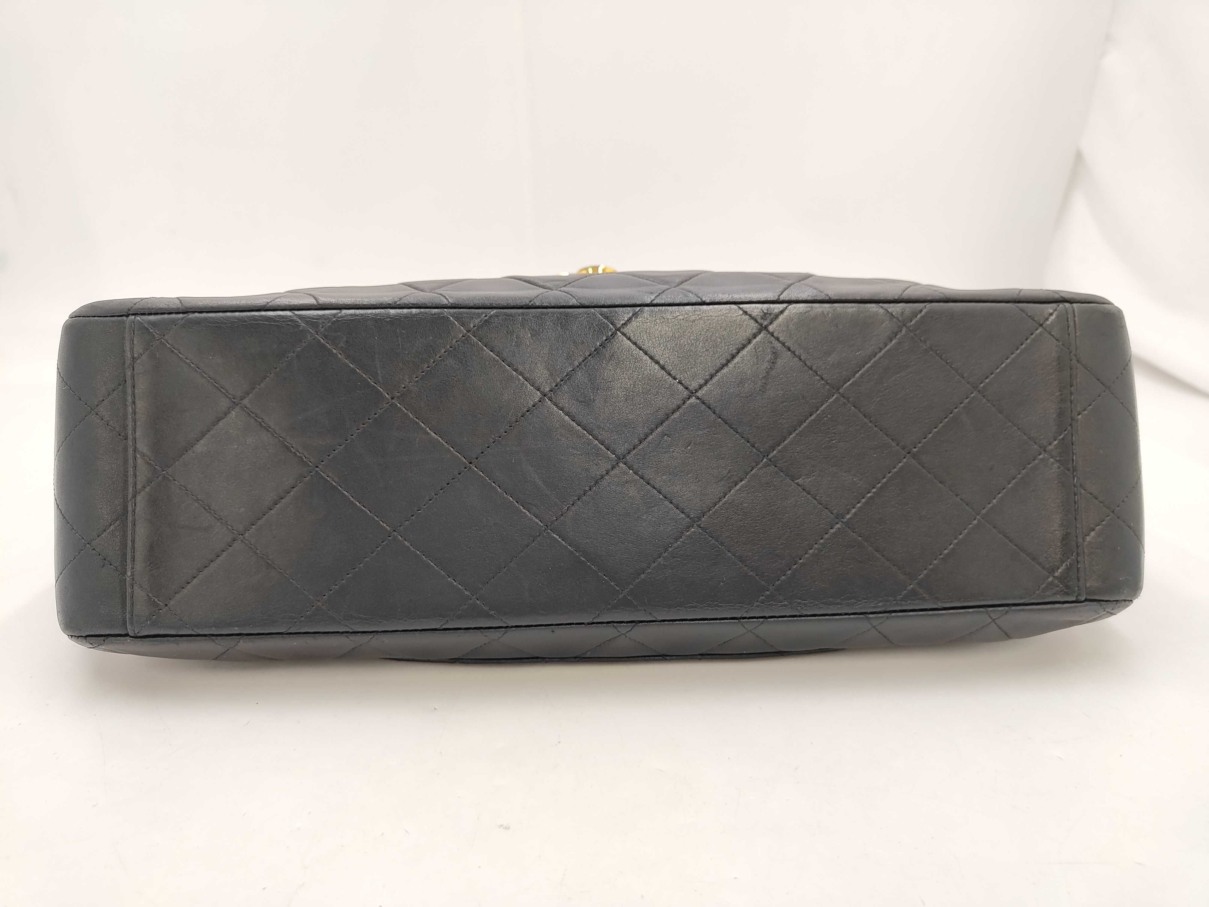 Matelassé 35 Black Shoulder Bag — view 7