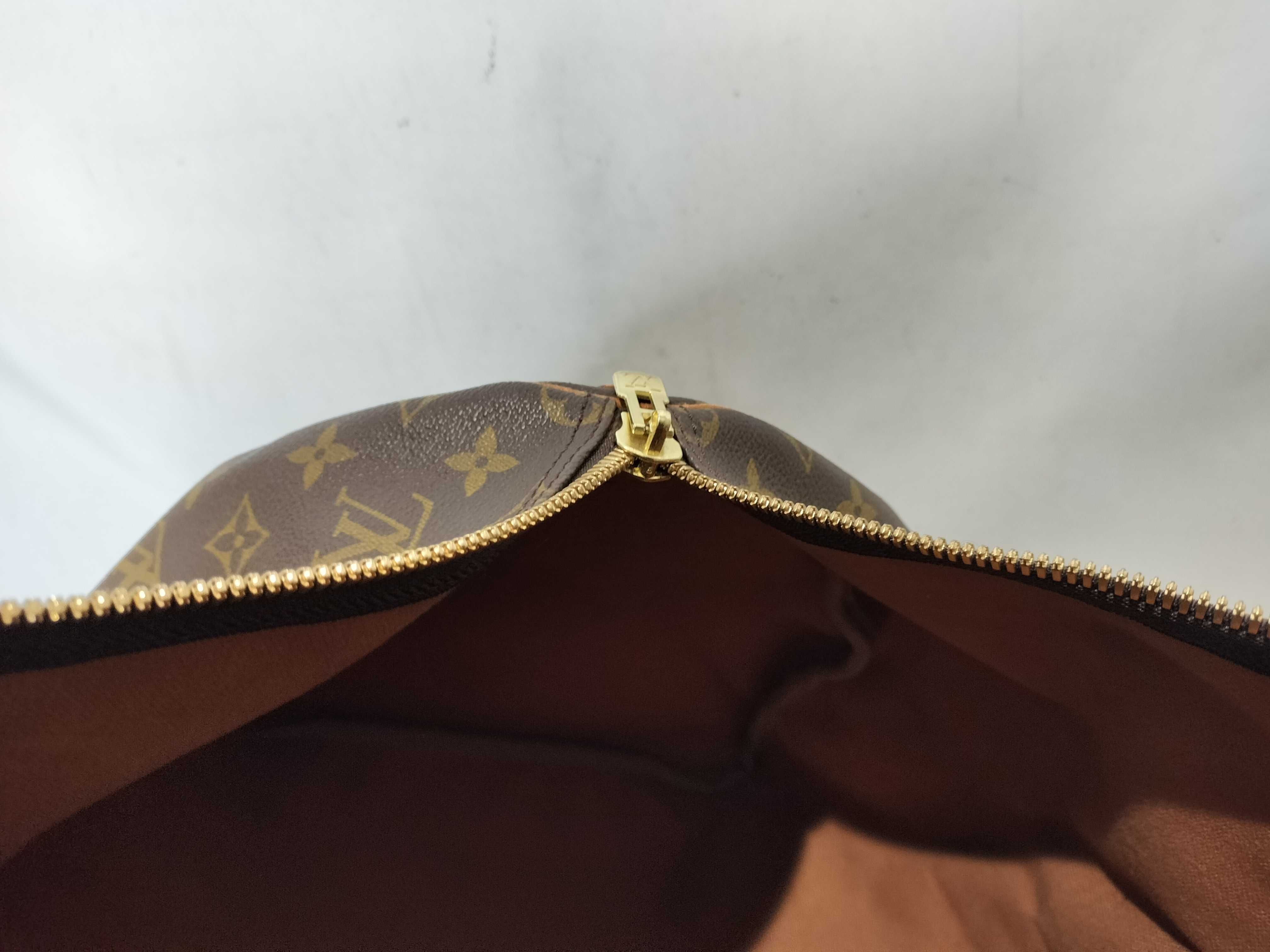 Monogram M41424 Keepall 55 Boston Bag — view 11