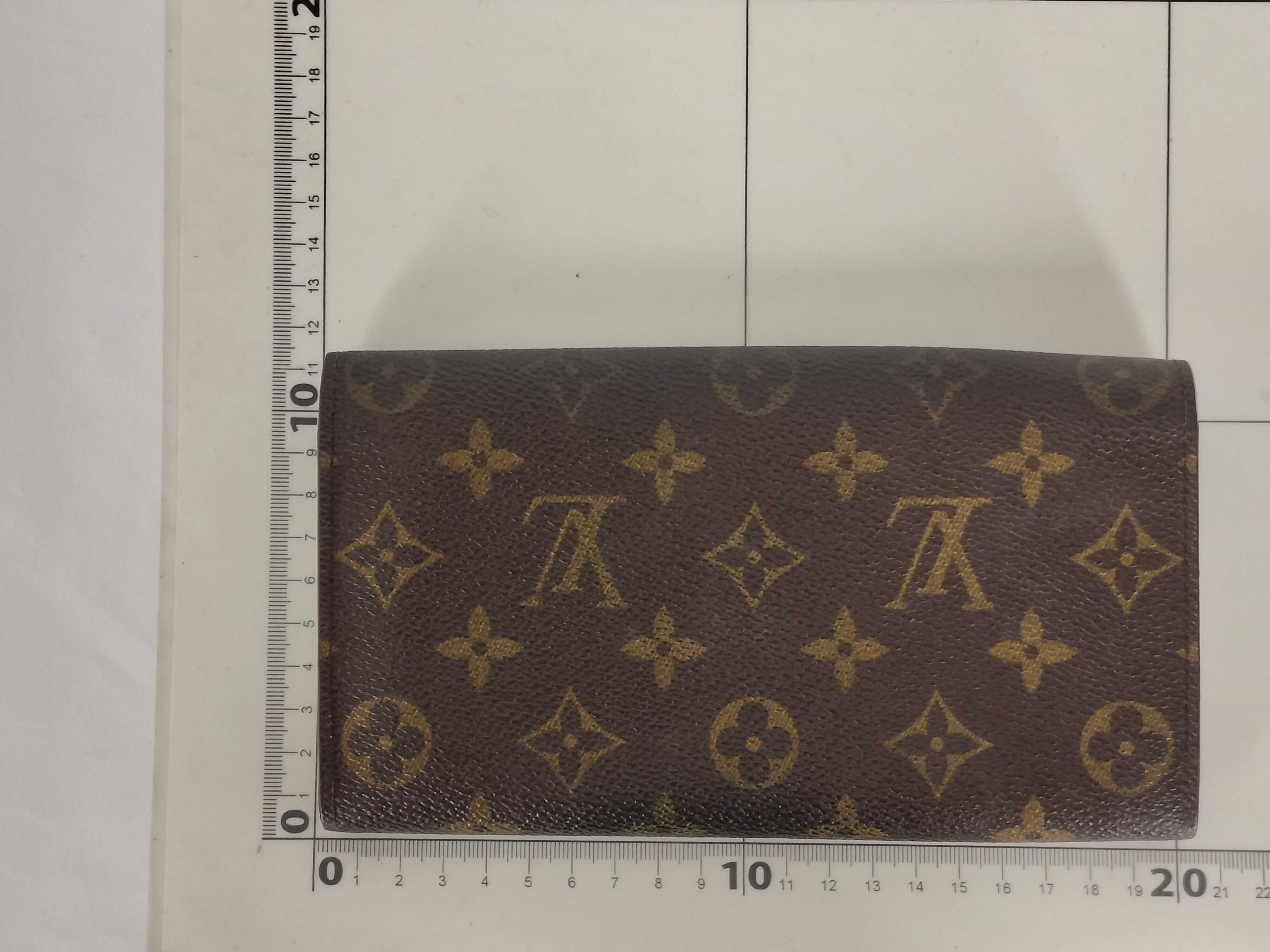 Monogram Portefeuille Sarah Wallet — view 2