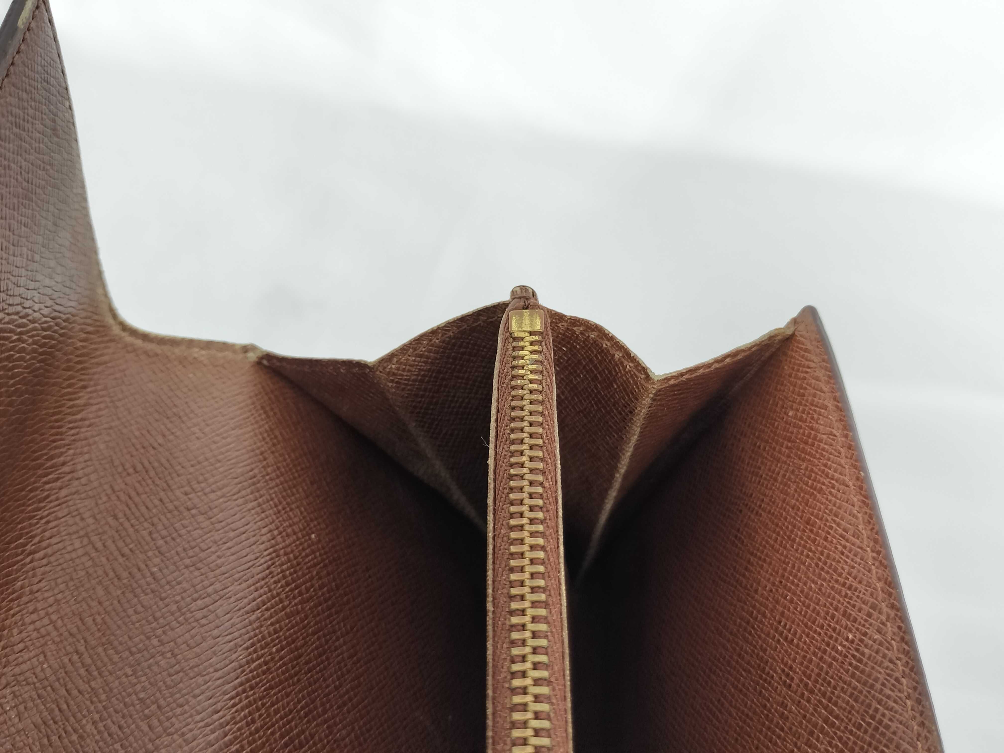 Monogram Portefeuille Sarah Wallet — view 9