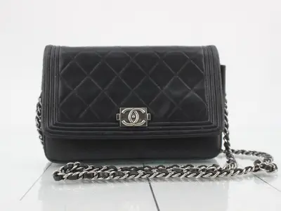 Boy Chanel Lambskin Black, serial number 16