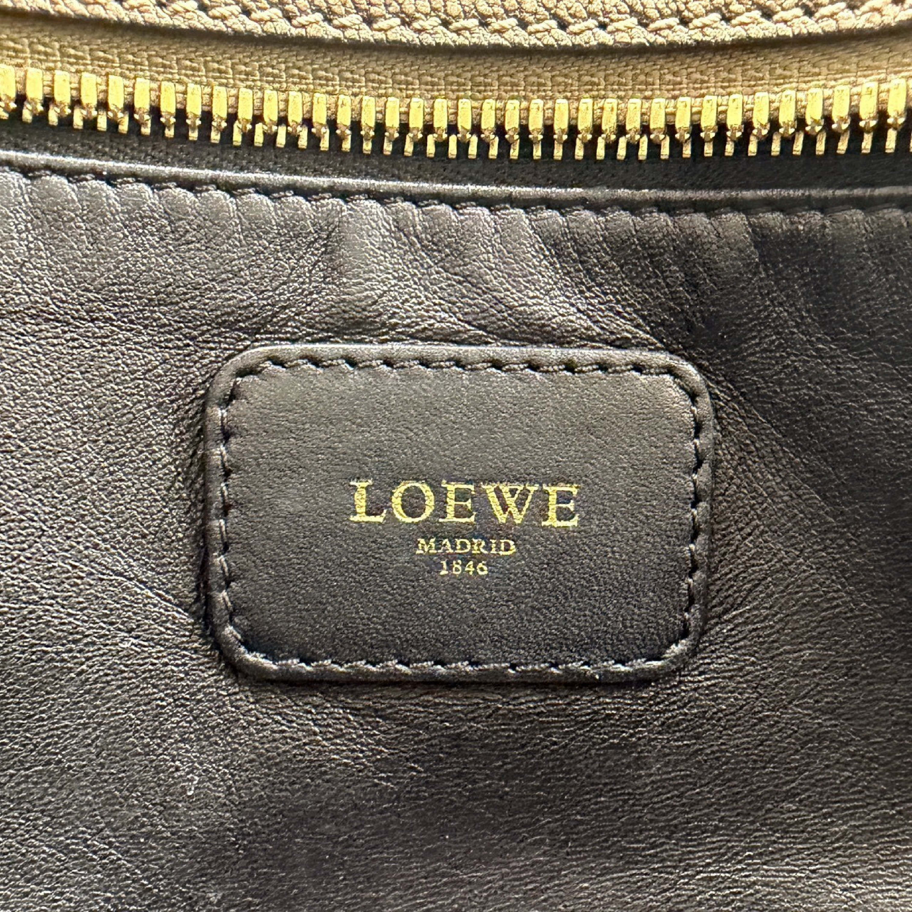 Amazona 28 Gold Handbag — view 10