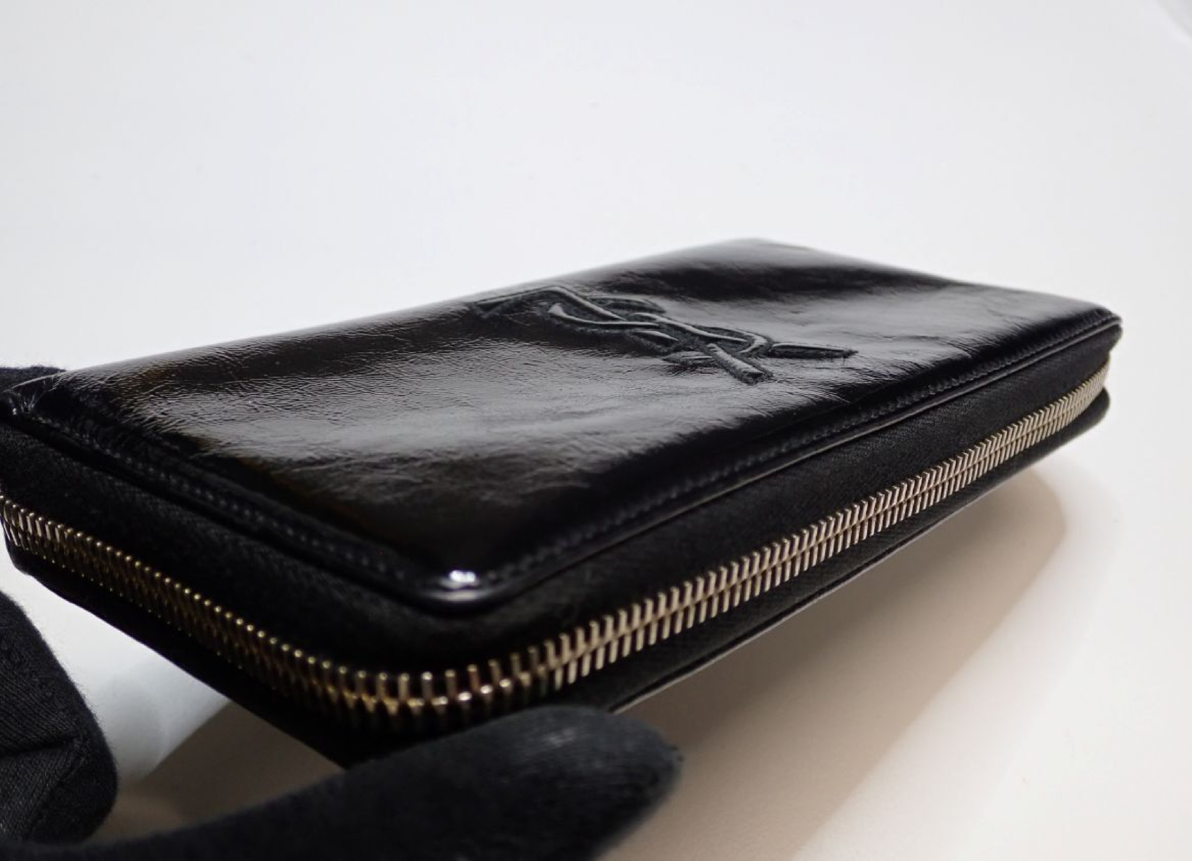 Round Zip Wallet — view 4