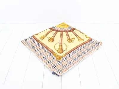 Other lines: Small items, accessories, scarves