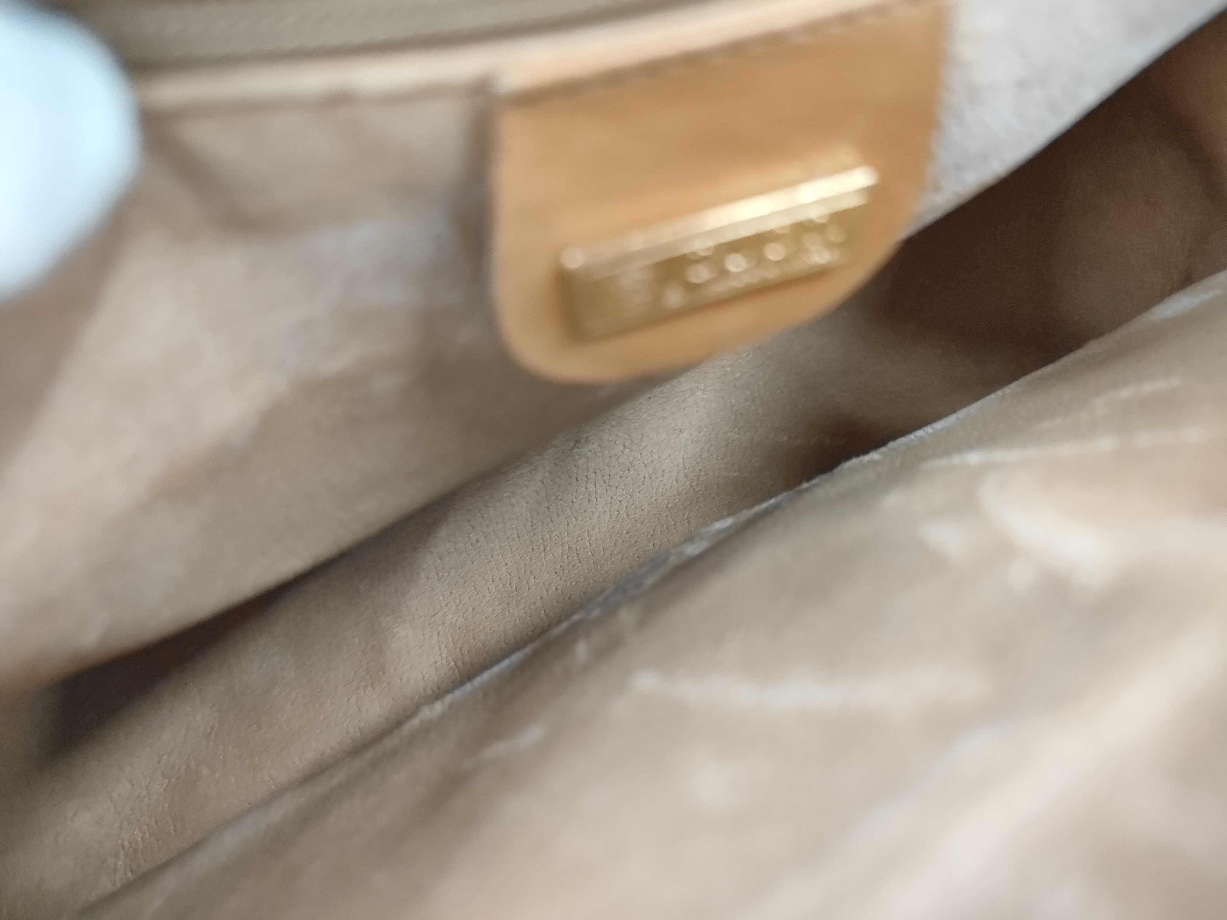 001 066 0651 Old Gucci Shoulder Bag — view 6