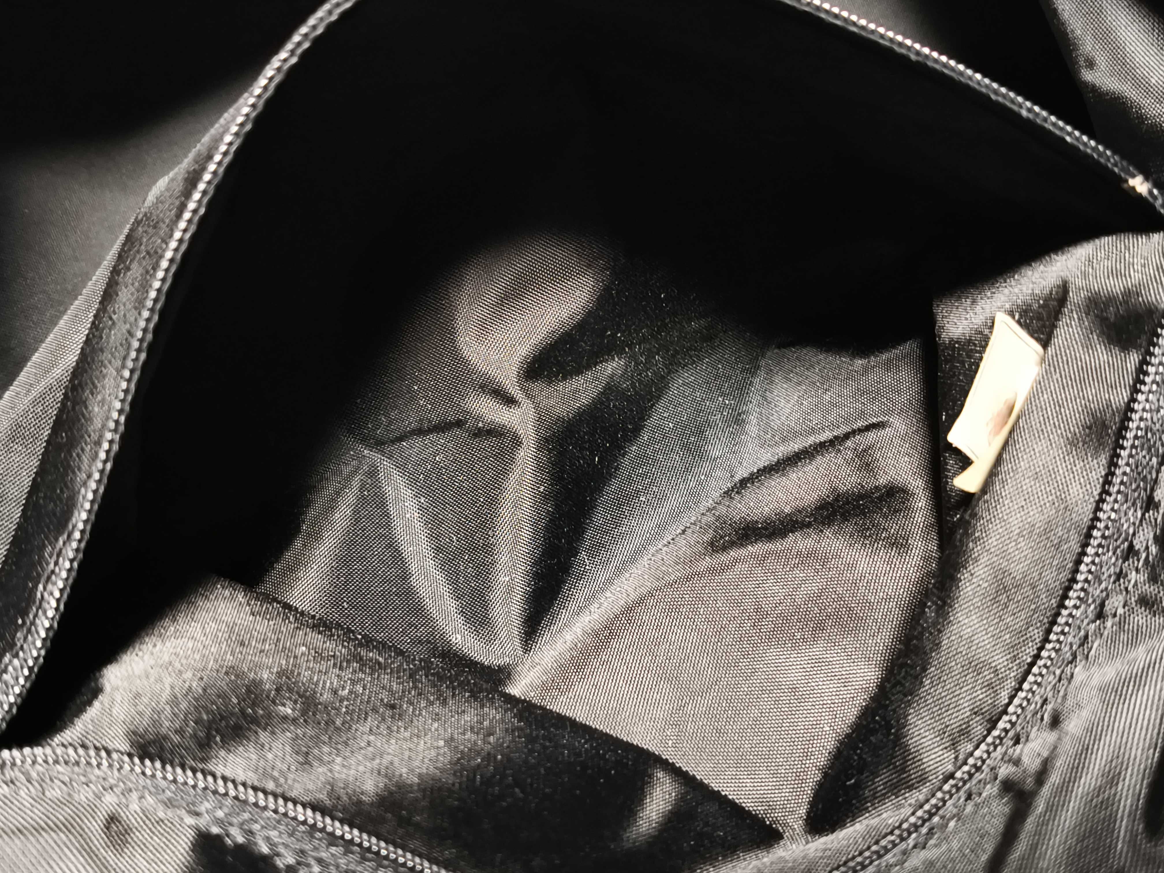 Blue Label Canvas Handbag Boston Bag — view 11