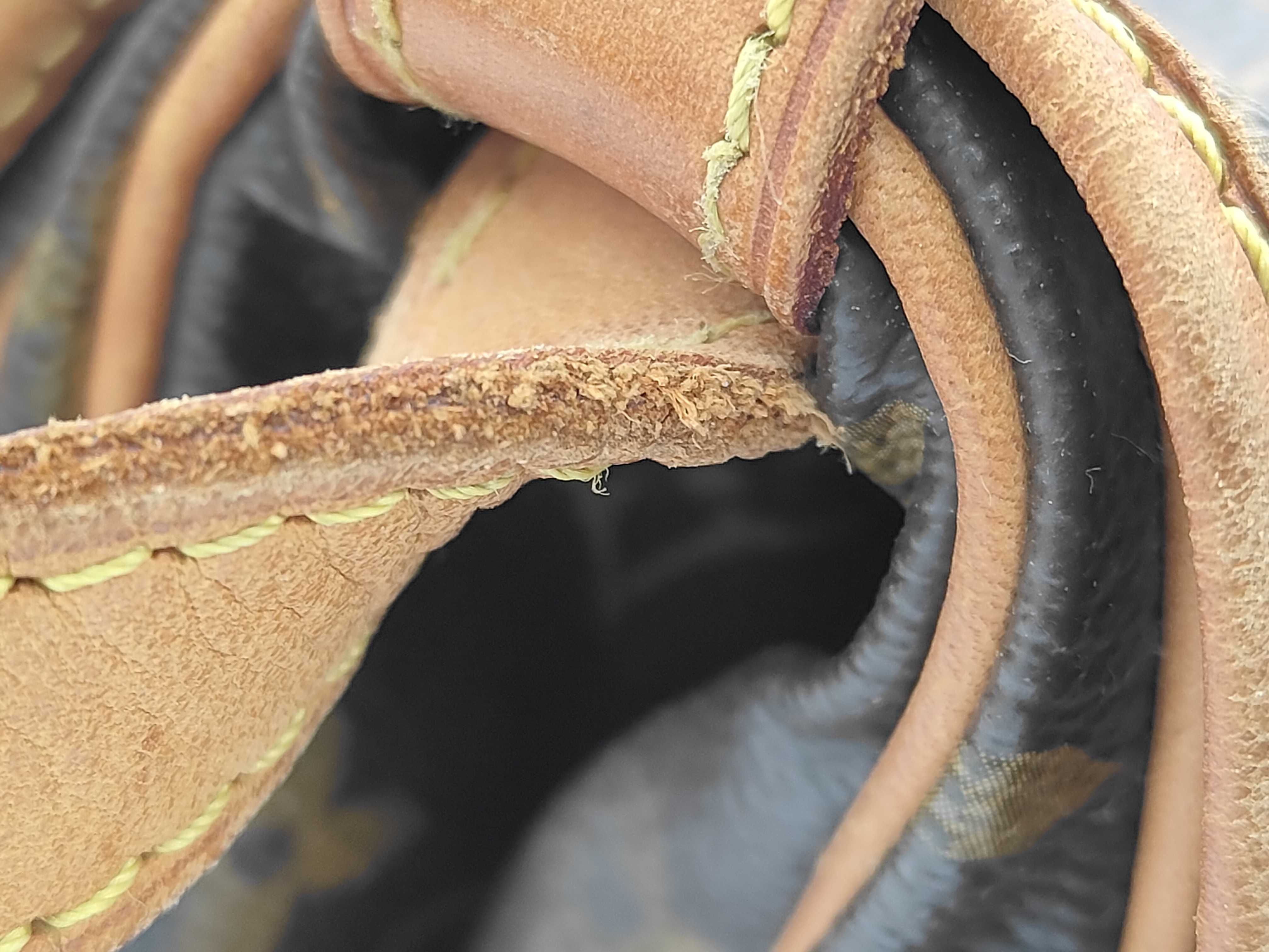 Saumur Shoulder Bag — view 7