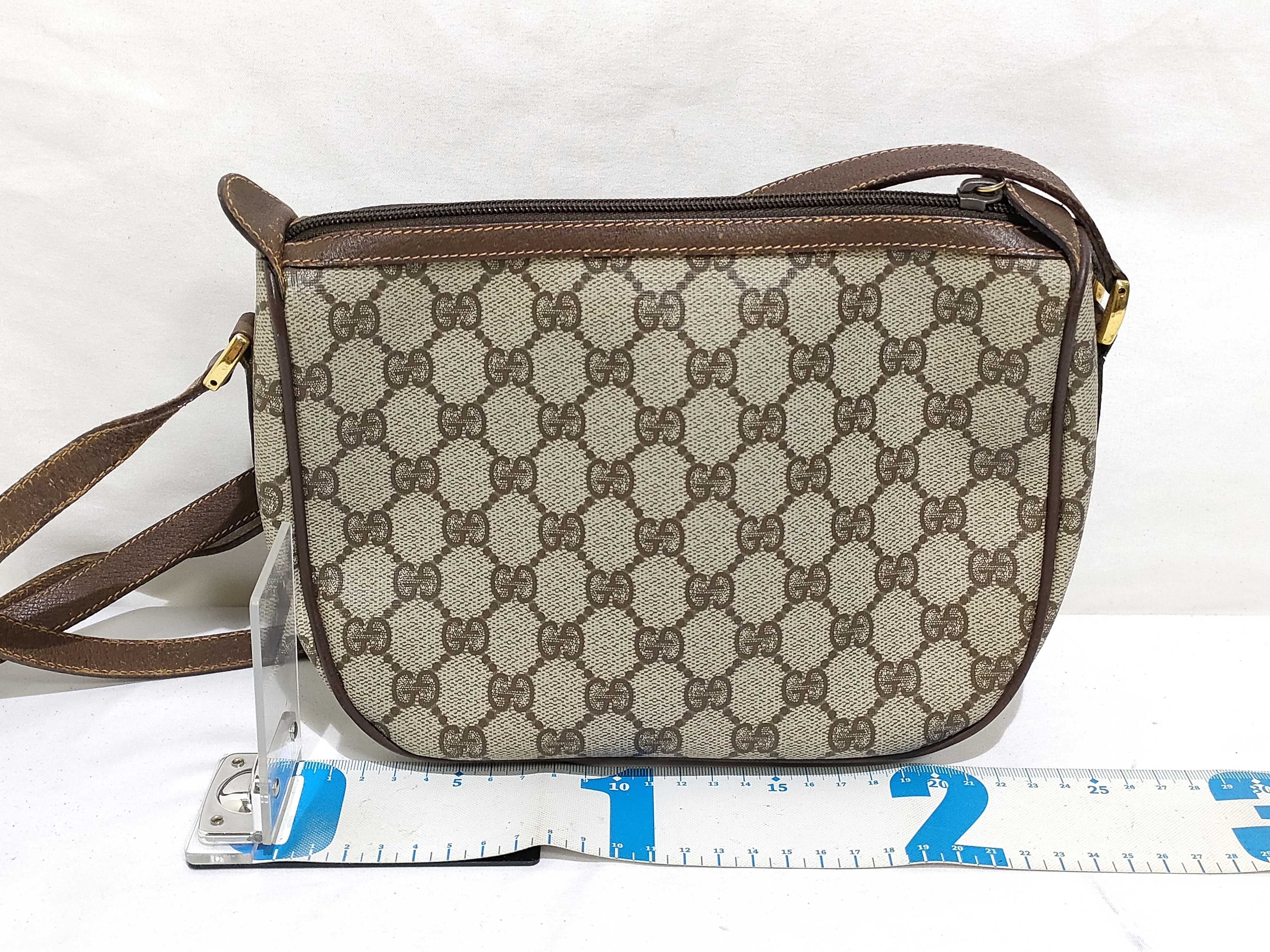 GG Supreme Shoulder Bag, Brown — view 2