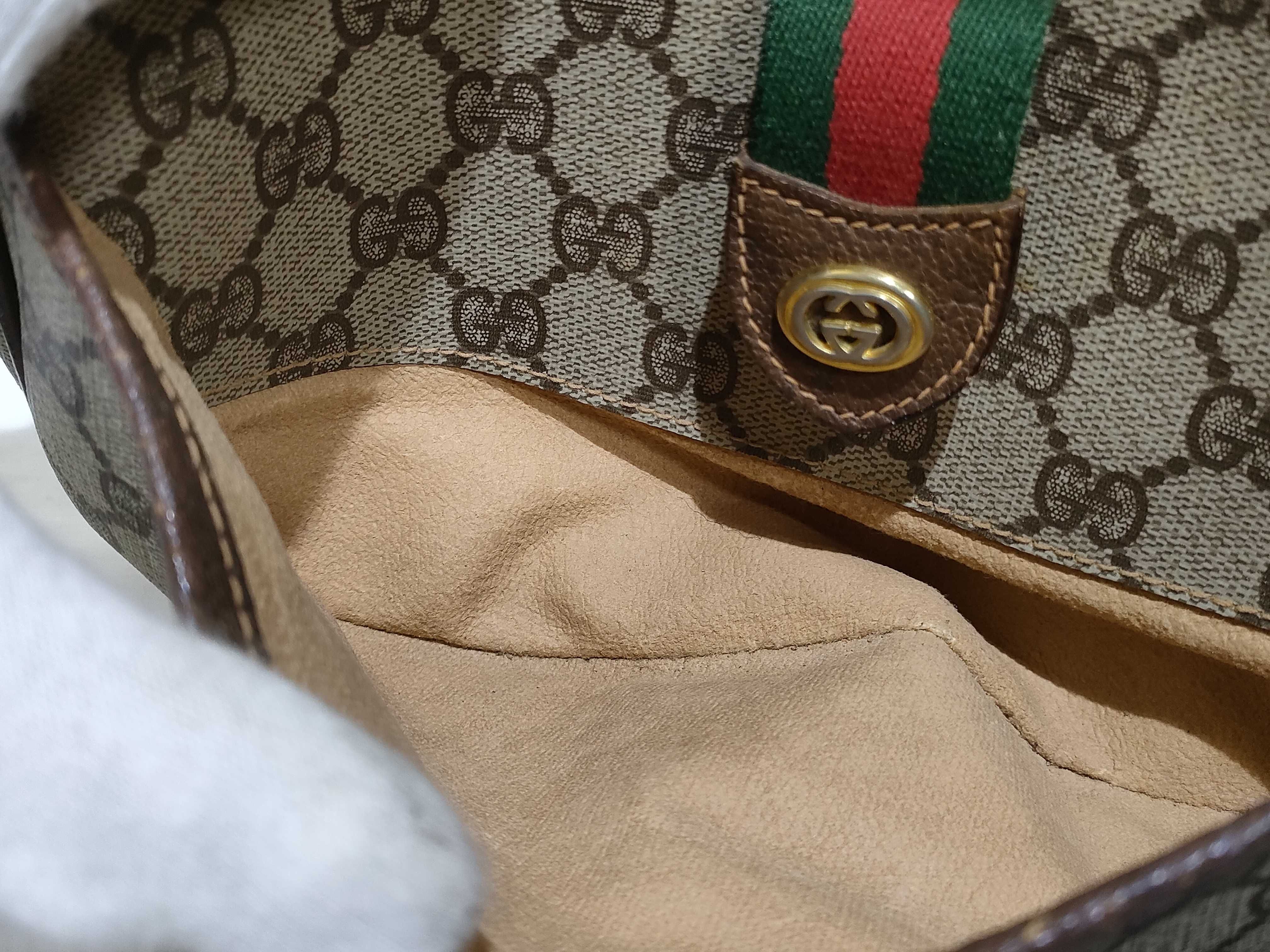 GG Supreme Shoulder Bag, Brown — view 14