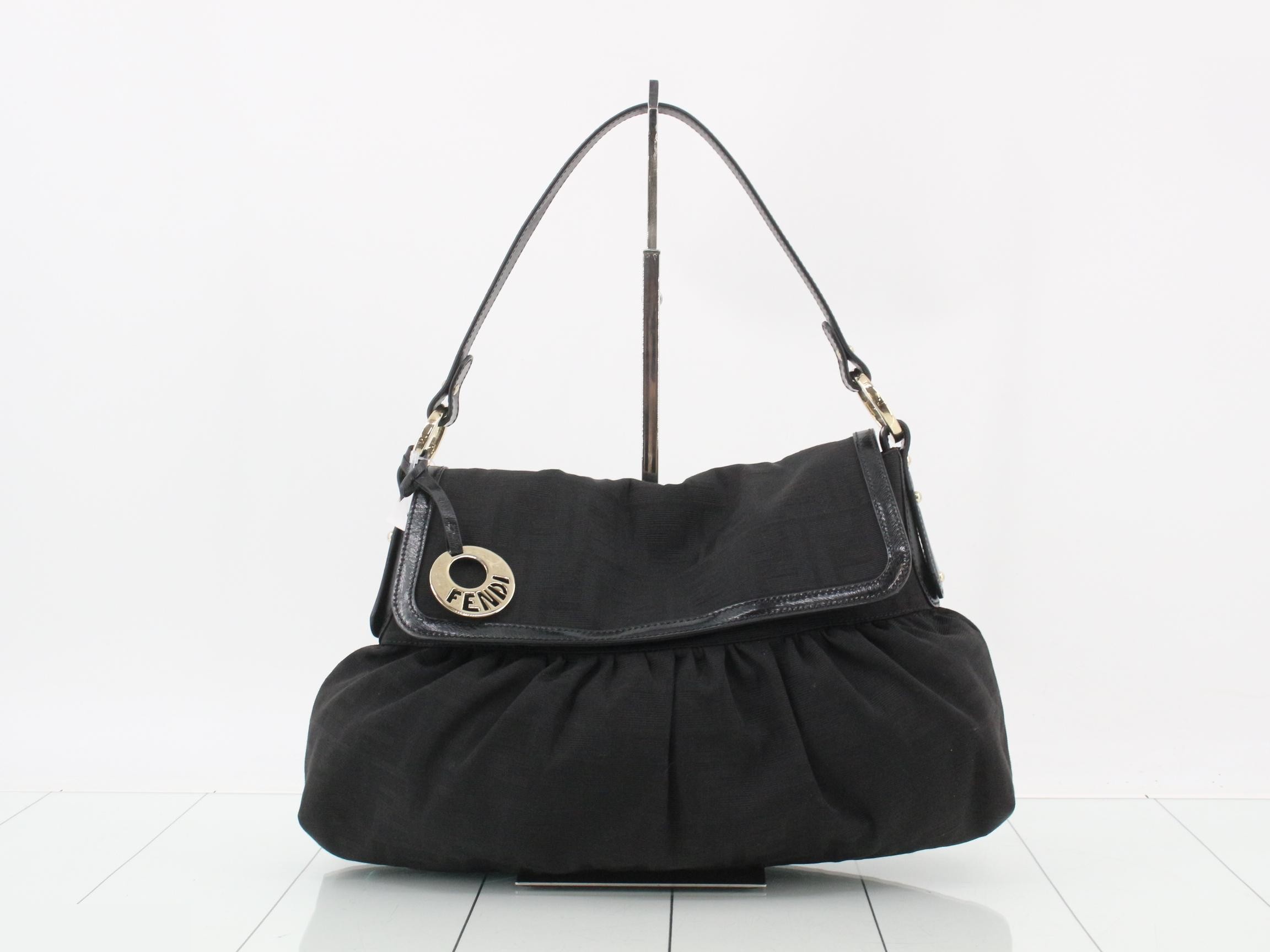 Zucca (bag) - Shoulder bag