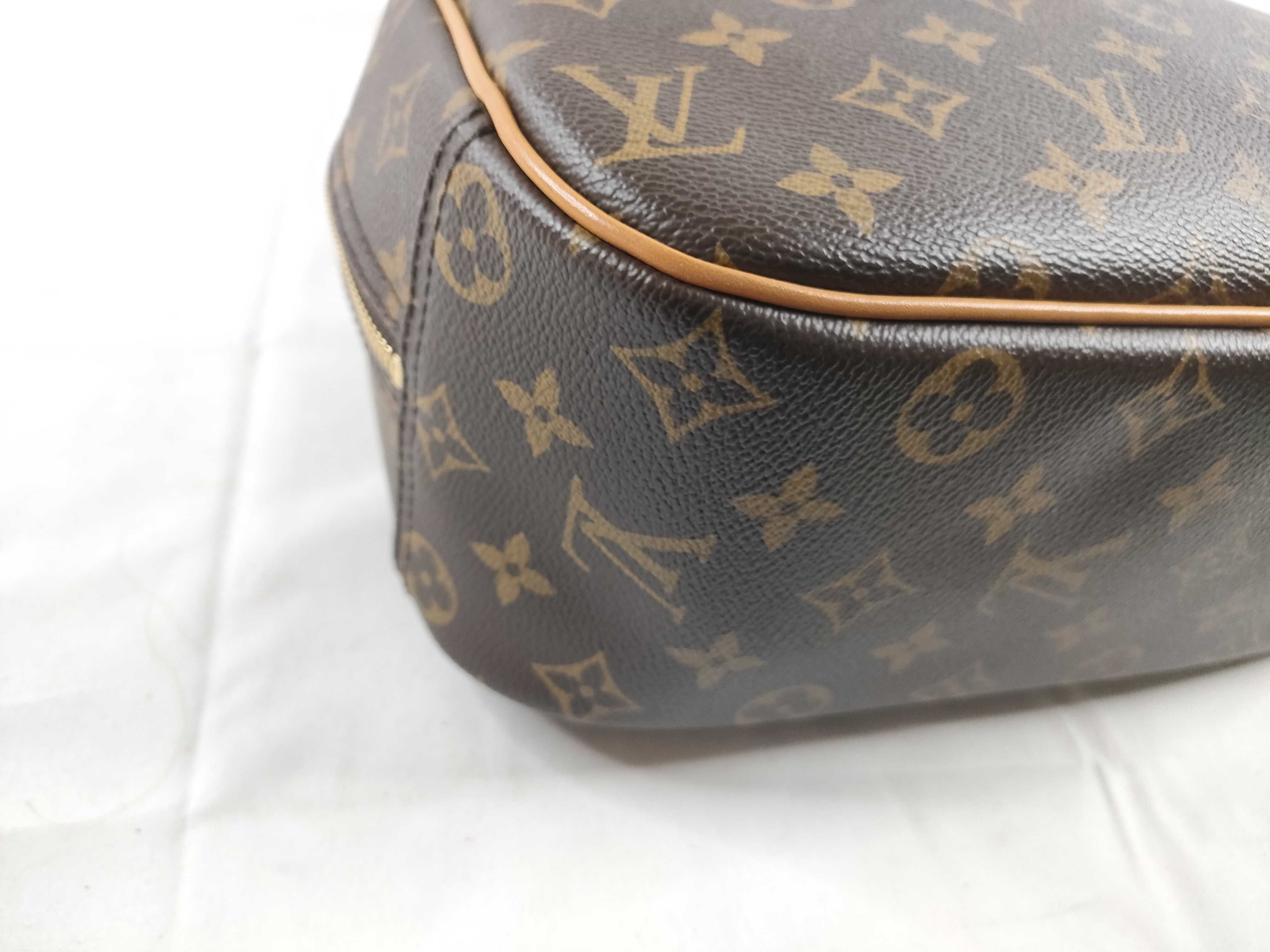 Monogram Vuitton Cite MM Handbag — view 3