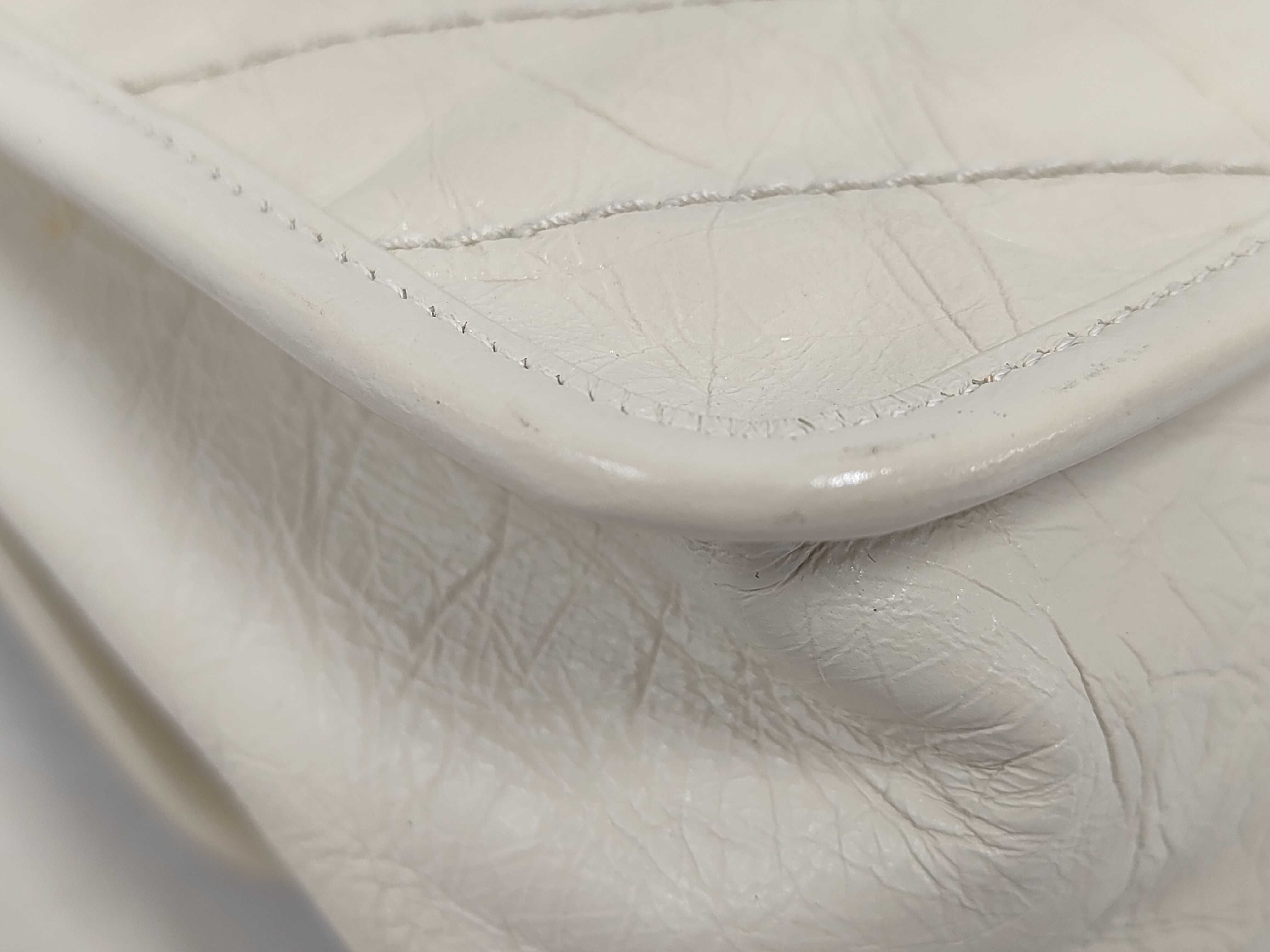 Yves Shoulder Bag — view 3