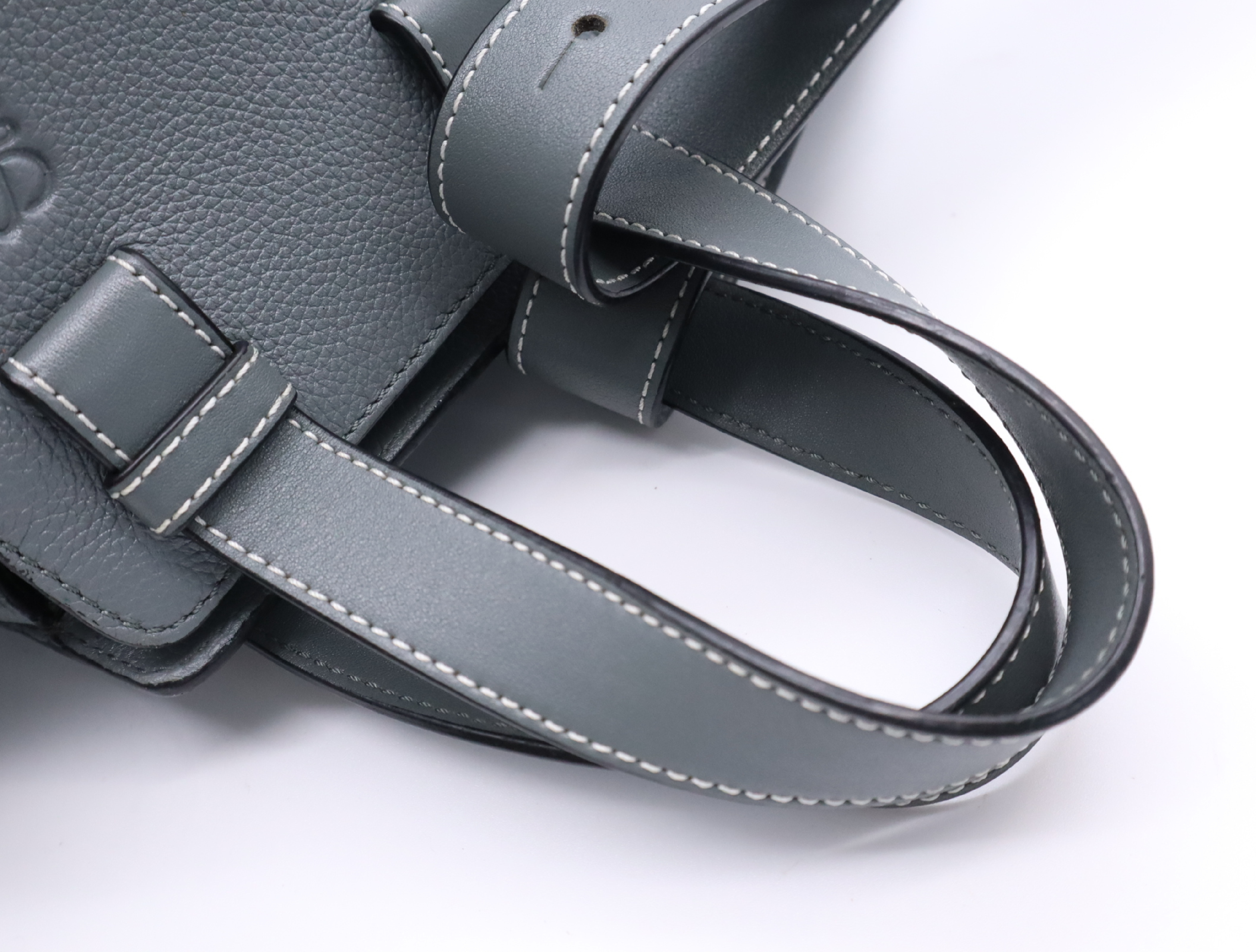 Leather Hammock Drawstring Medium Grey Shoulder Bag with Silver Hardware and Shoulder Strap — view 11