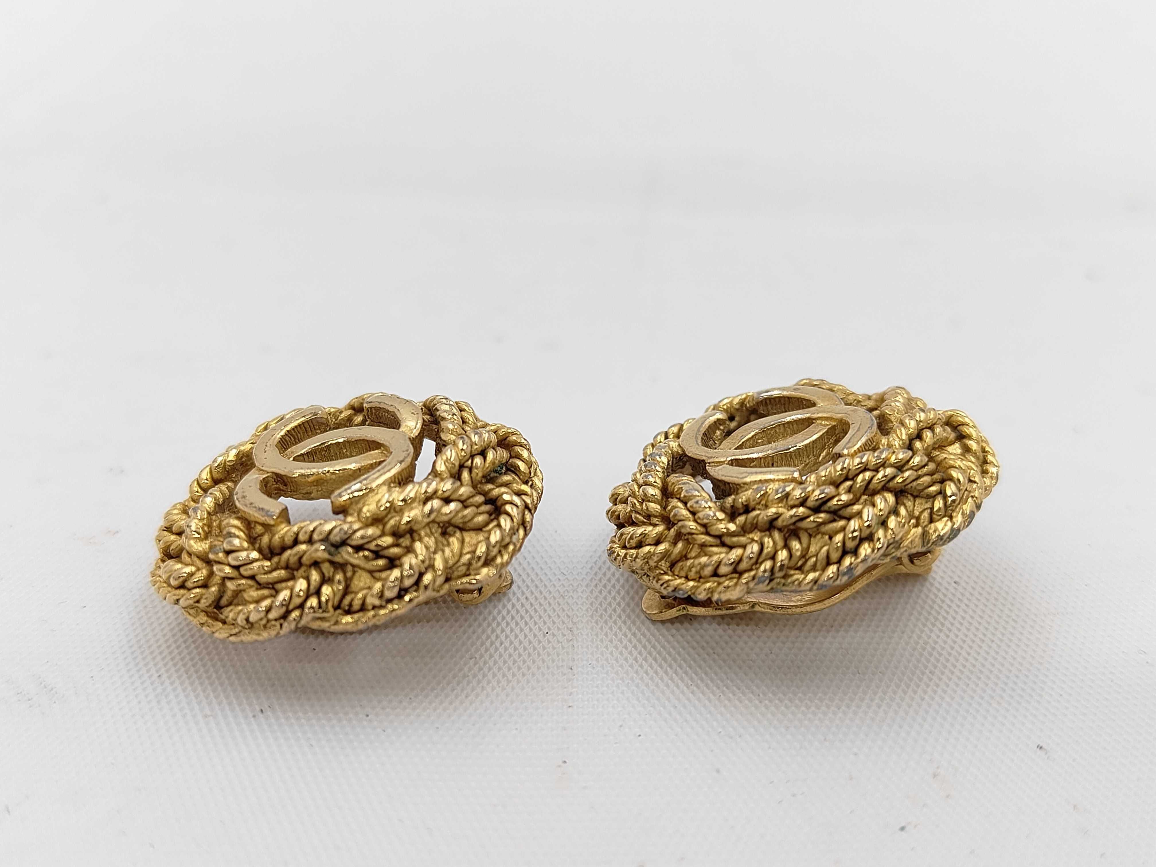 earrings — view 3