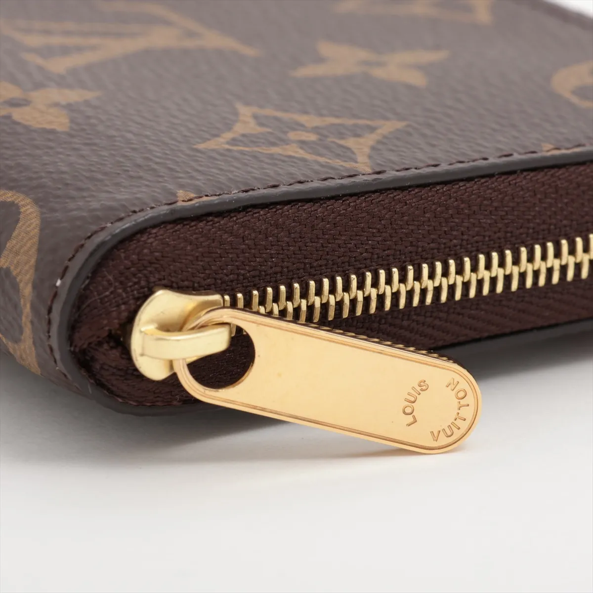 Monogram Model Name — view 8