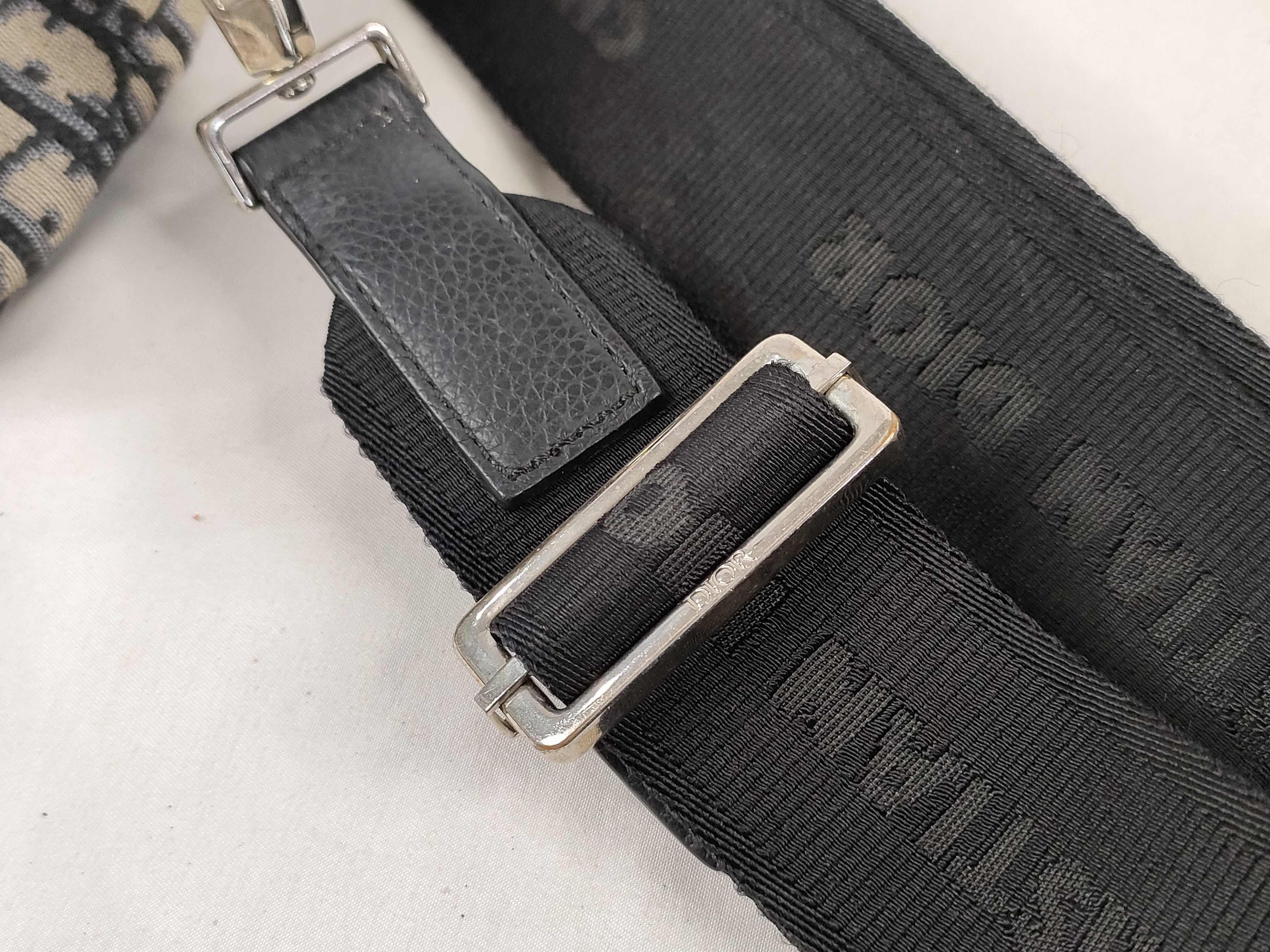 Trotter Shoulder Bag — view 15