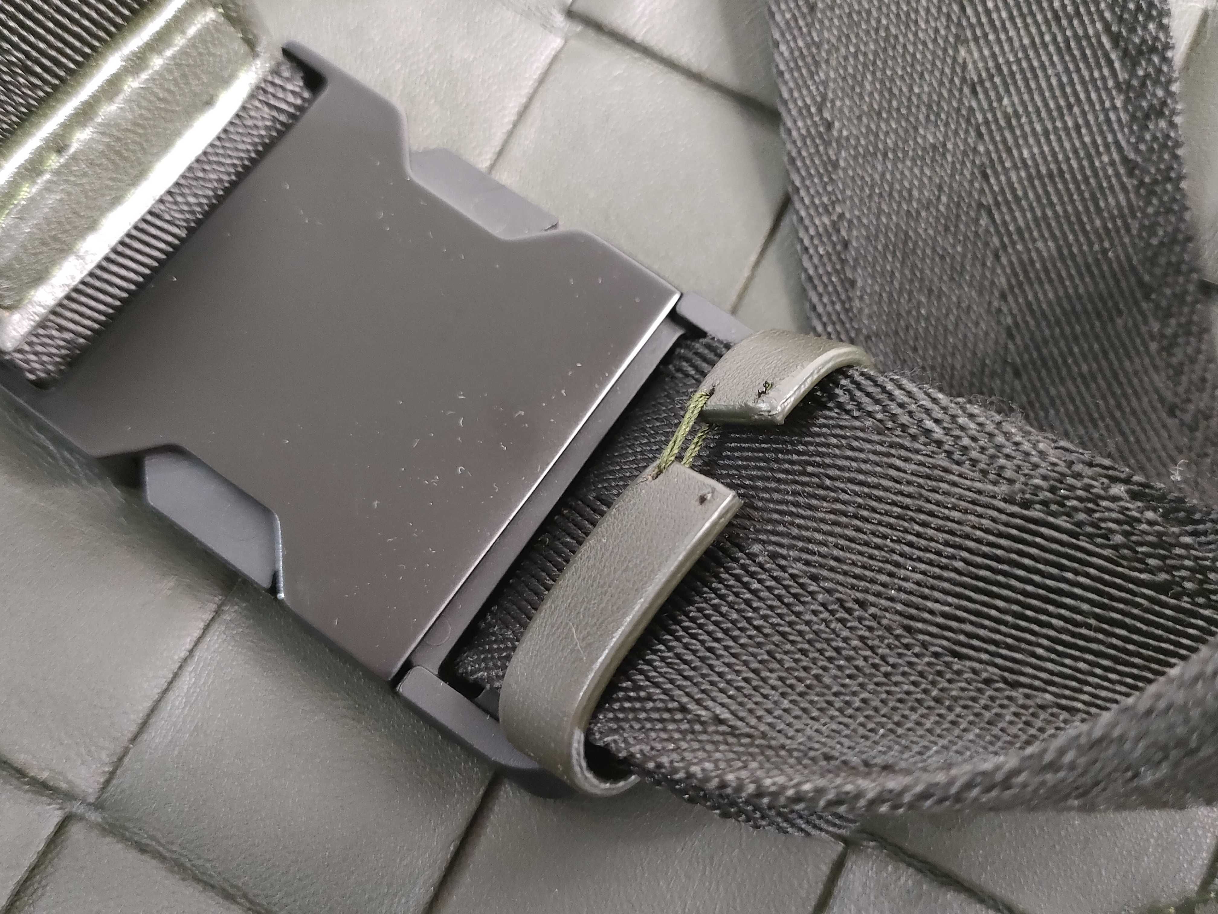 Intrecciato Bottega Veneta Waist Pouch Khaki Waist Bag — view 15