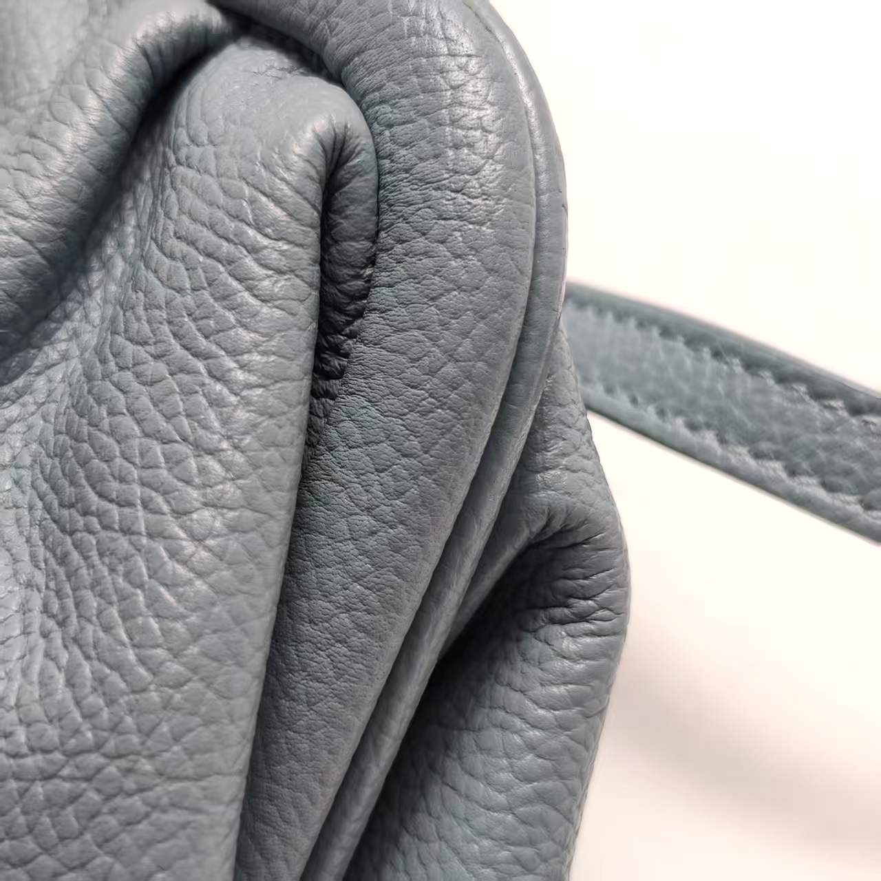 【*Shipped from: China*】BALENCIAGA Leather Shoulder Bag — view 12