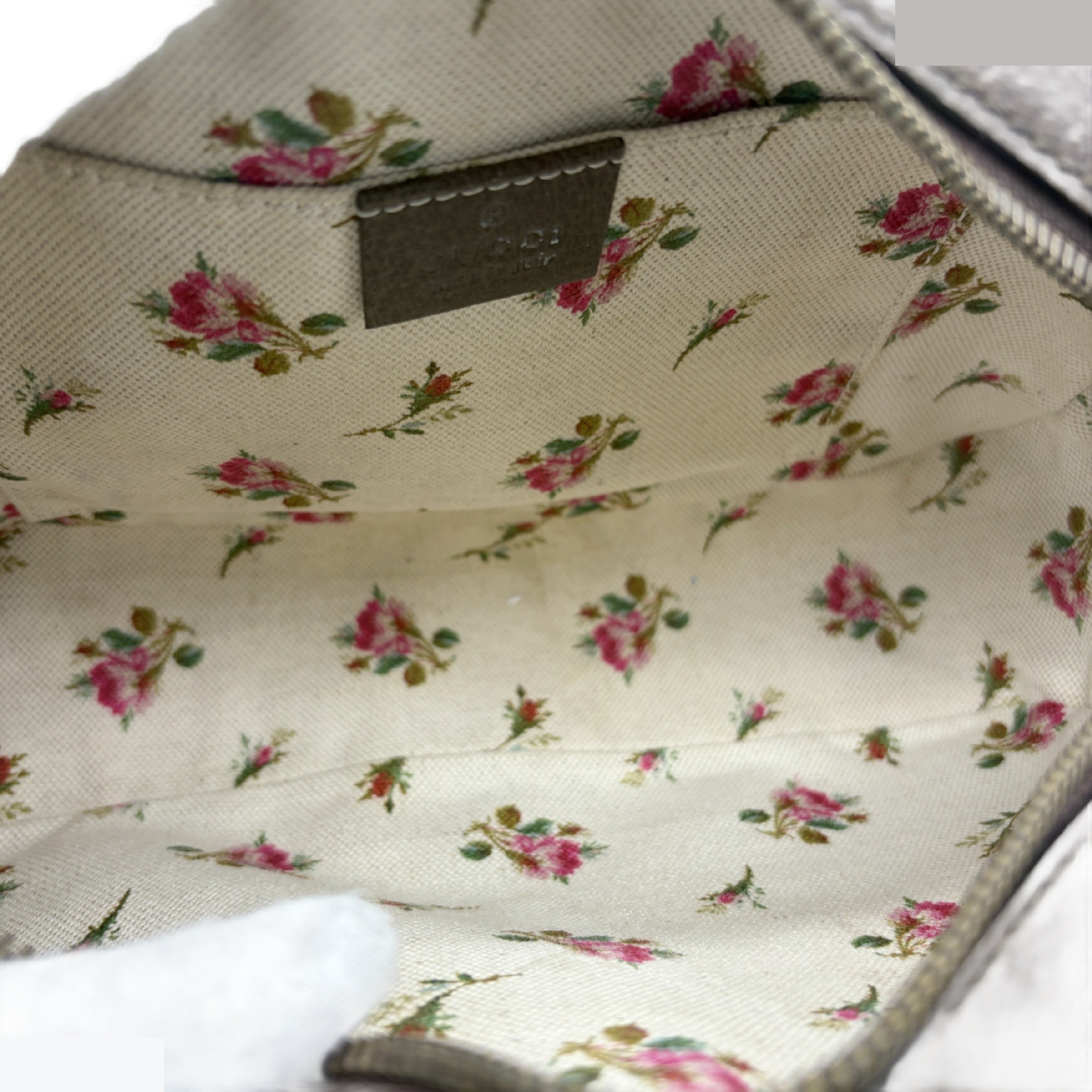 Neo Vintage Shoulder Bag — view 9