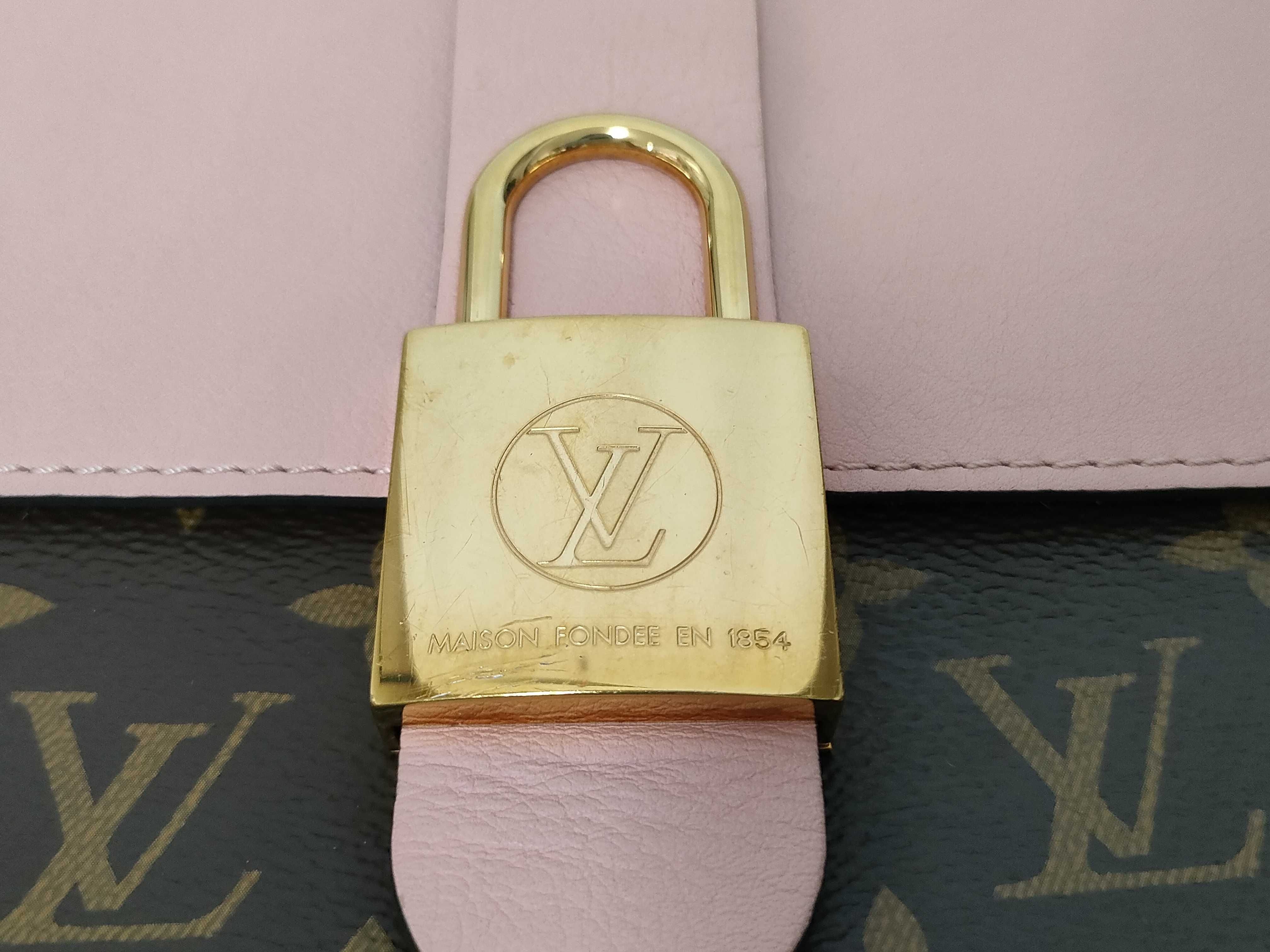 Monogram Louis Vuitton Monogram Pink Lockit M44080 Shoulder Bag — view 8