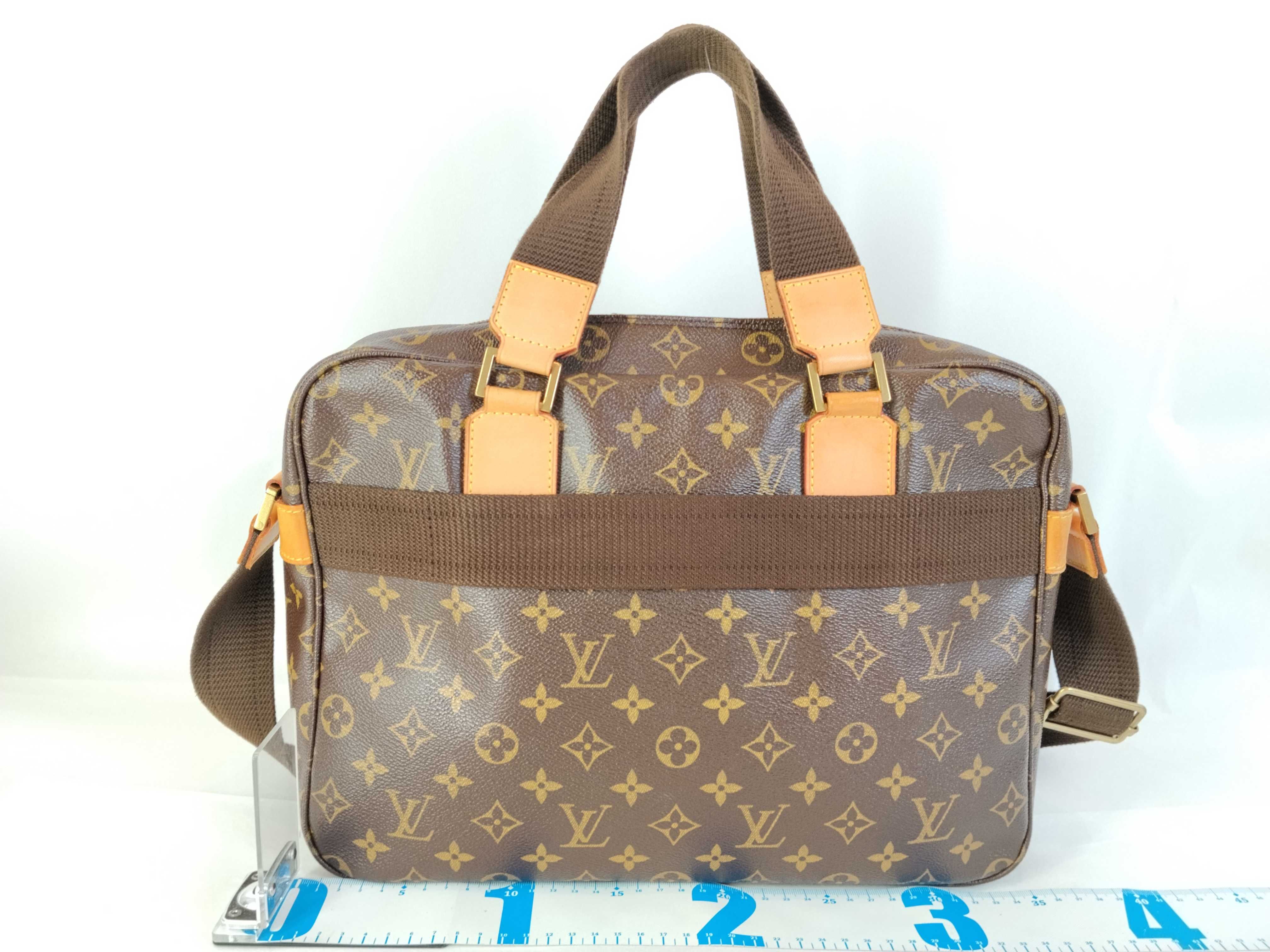 Monogram Sac Bosphore M40043 Handbag Shoulder Bag — view 2