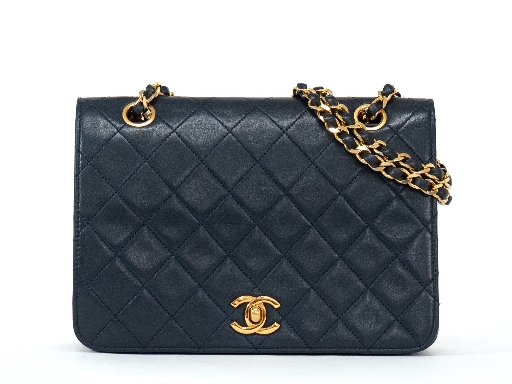 Matelassé Double Chain Seal Navy