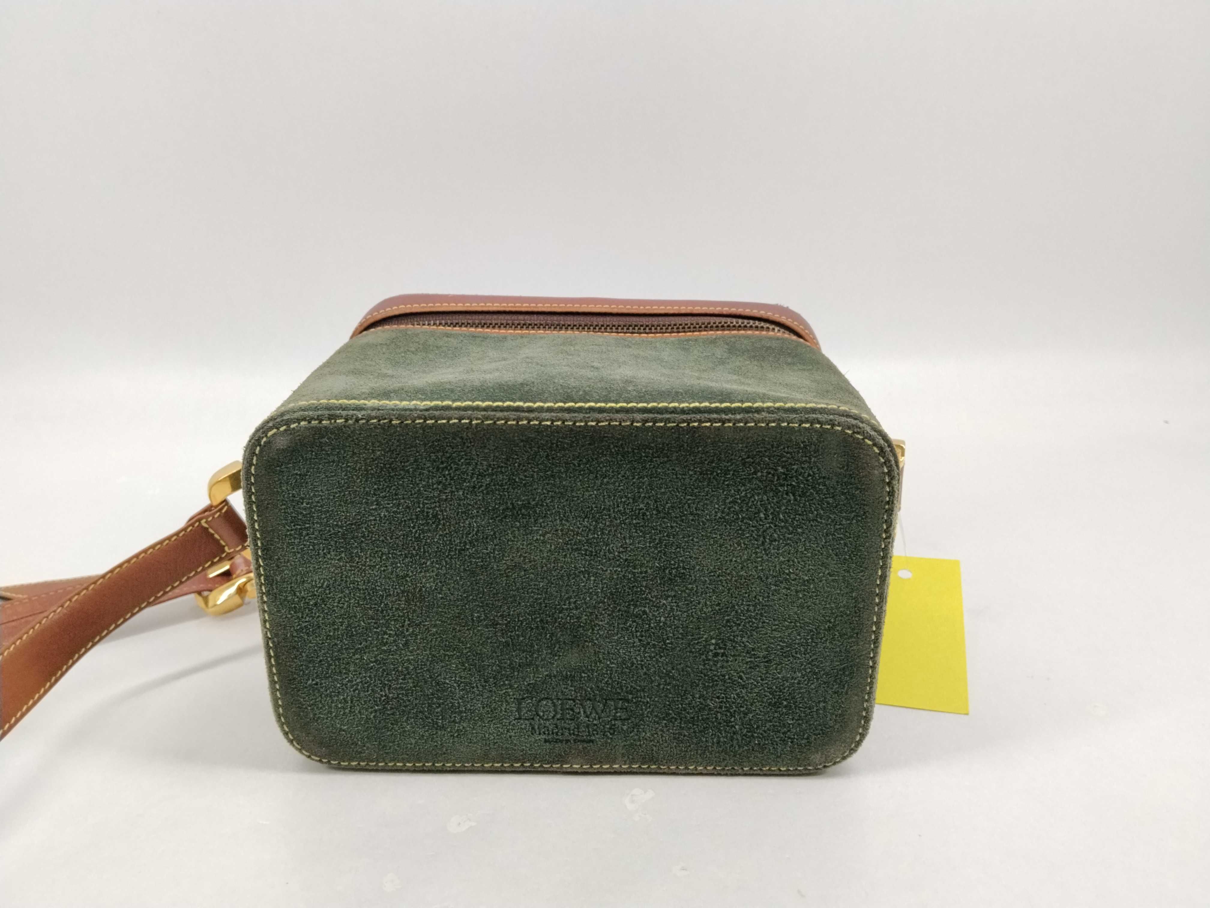 Suede x Leather Vanity Bag Shoulder Bag — view 9