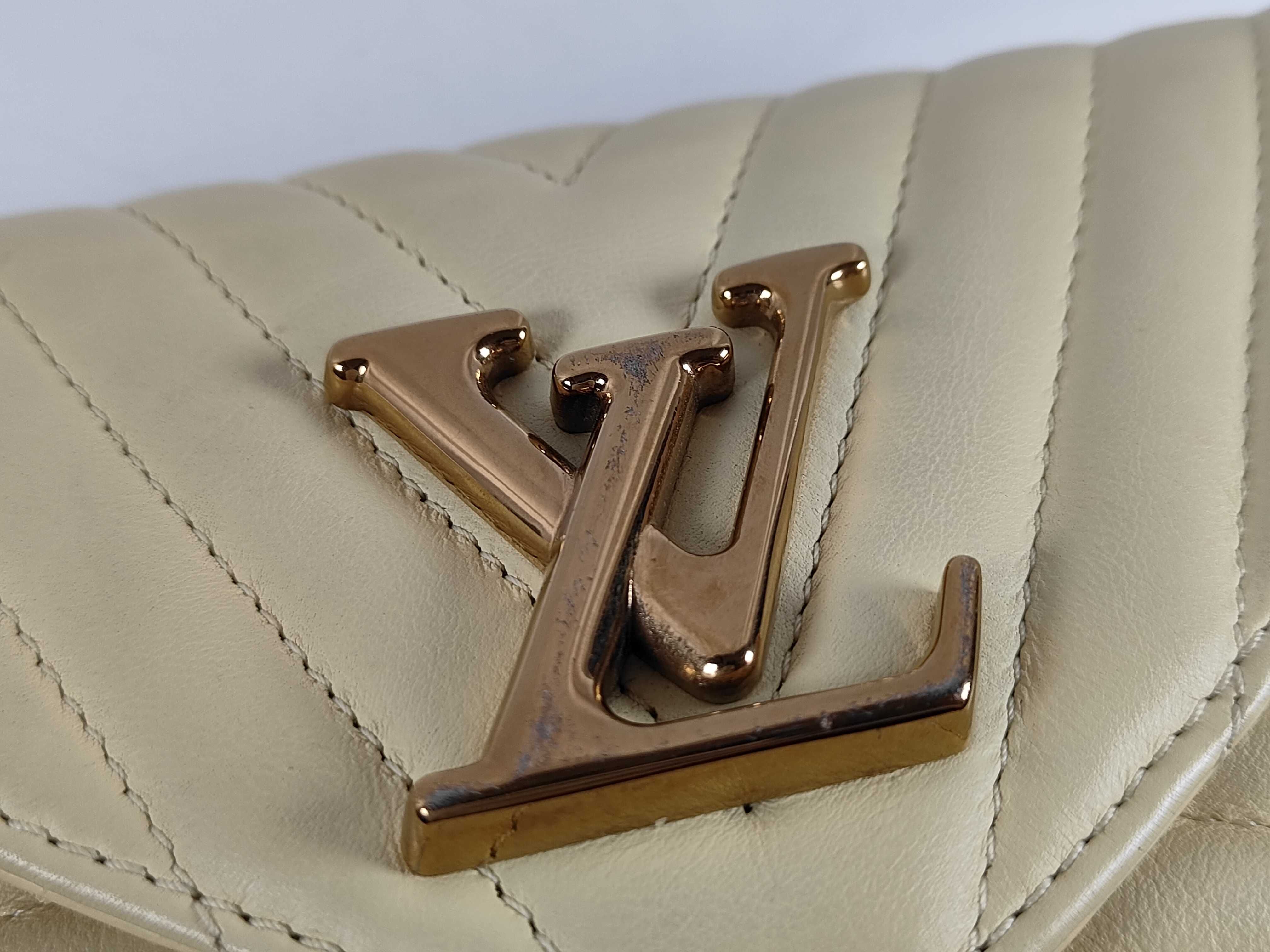 New Wave 2-Way Handbag — view 12