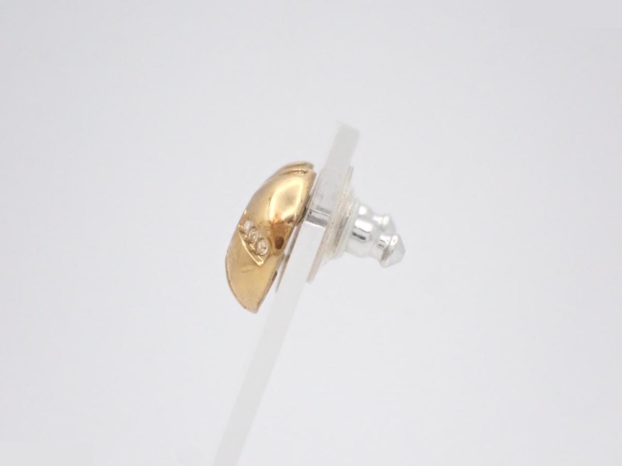 GP earrings — view 3