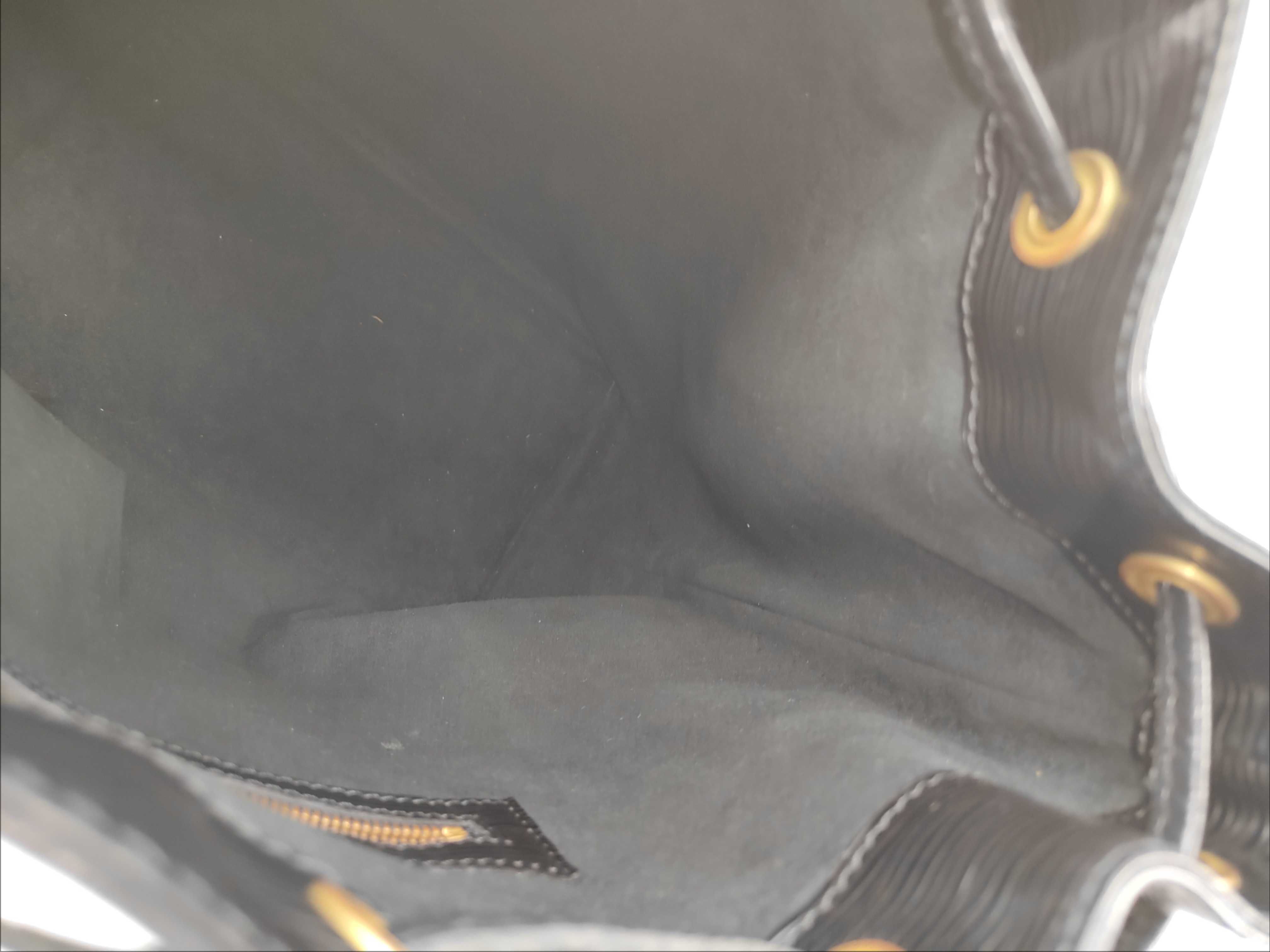 Epi Louis Vuitton Noe Epi Bag Shoulder Bag — view 13