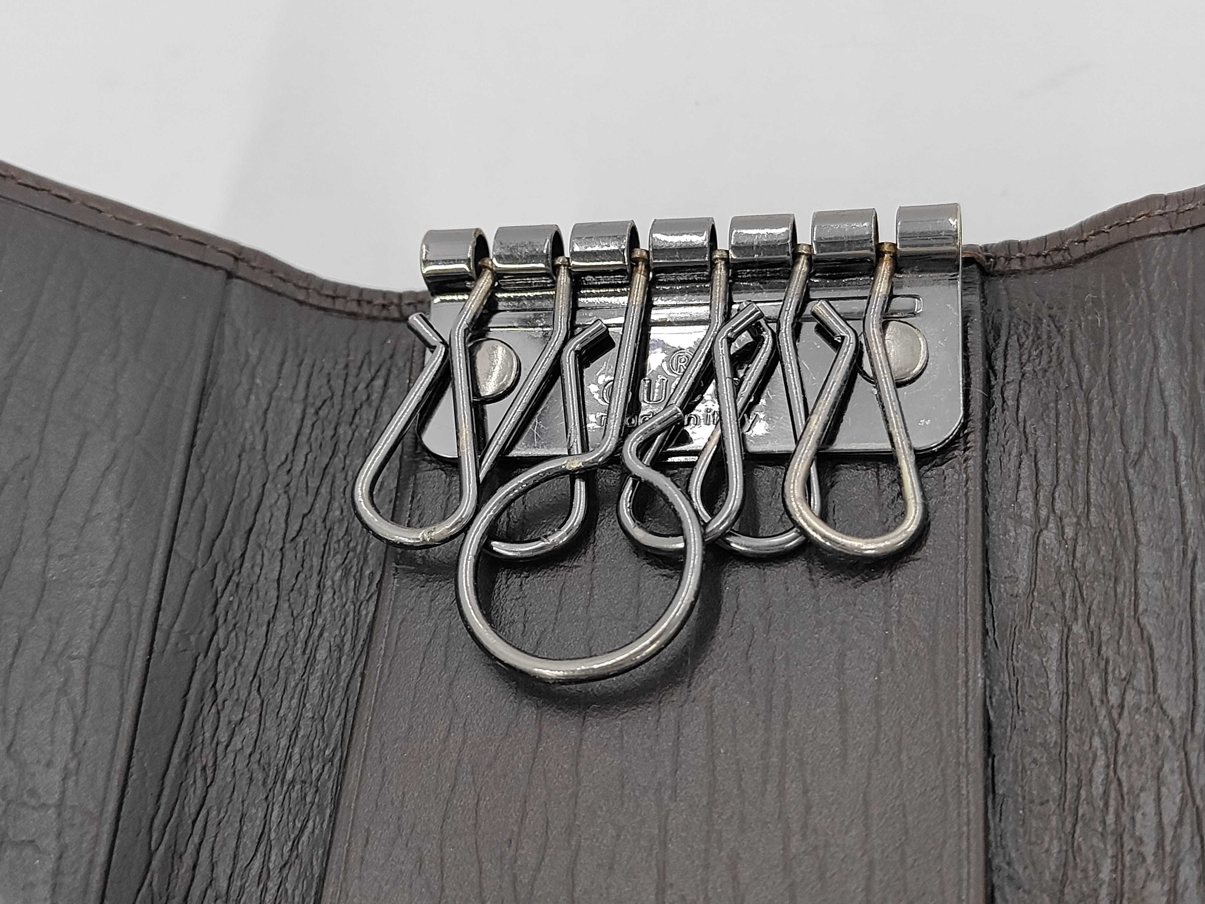 Bamboo Key Case/Keychain — view 6