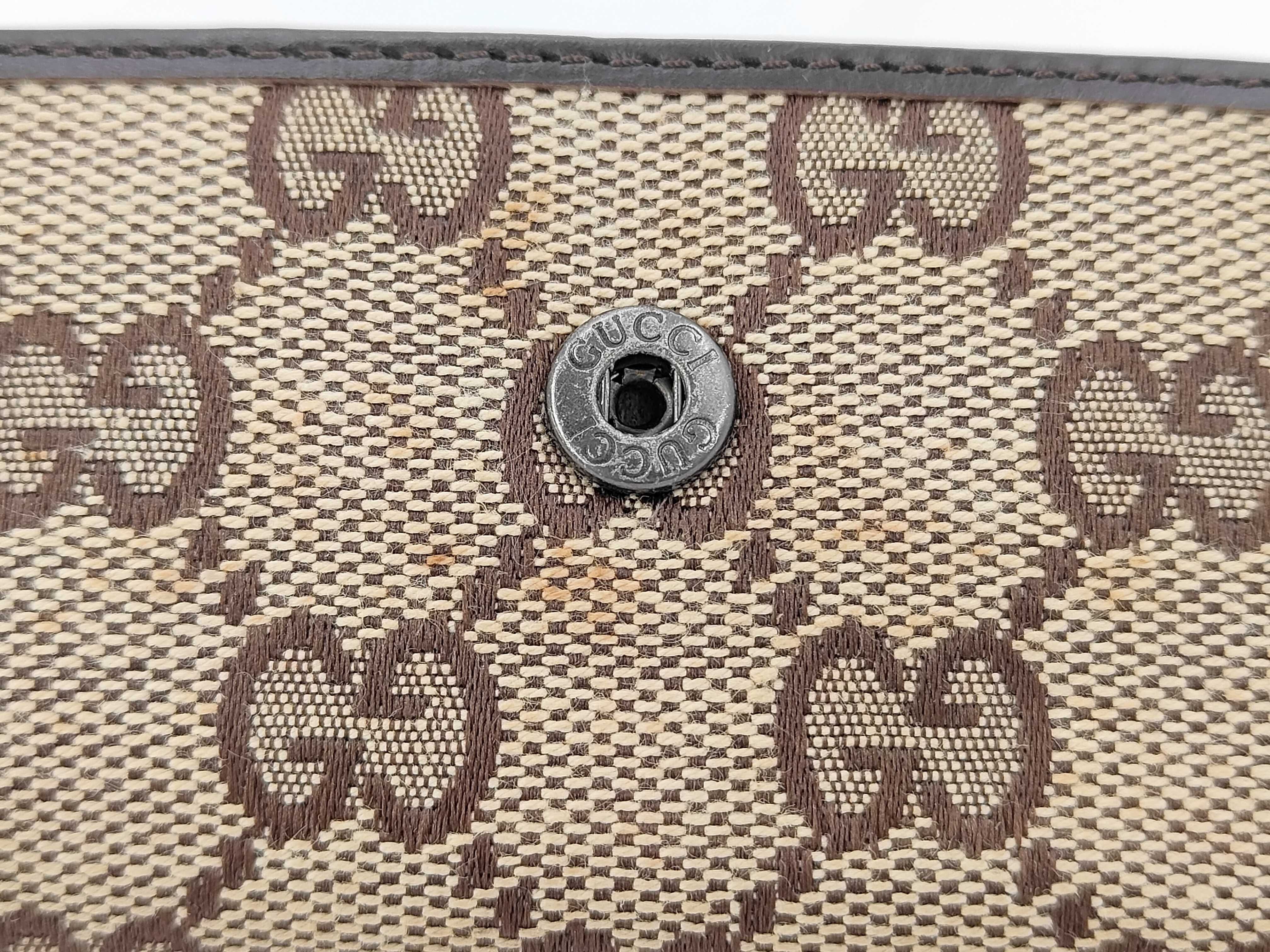 Bamboo Key Case/Keychain — view 8