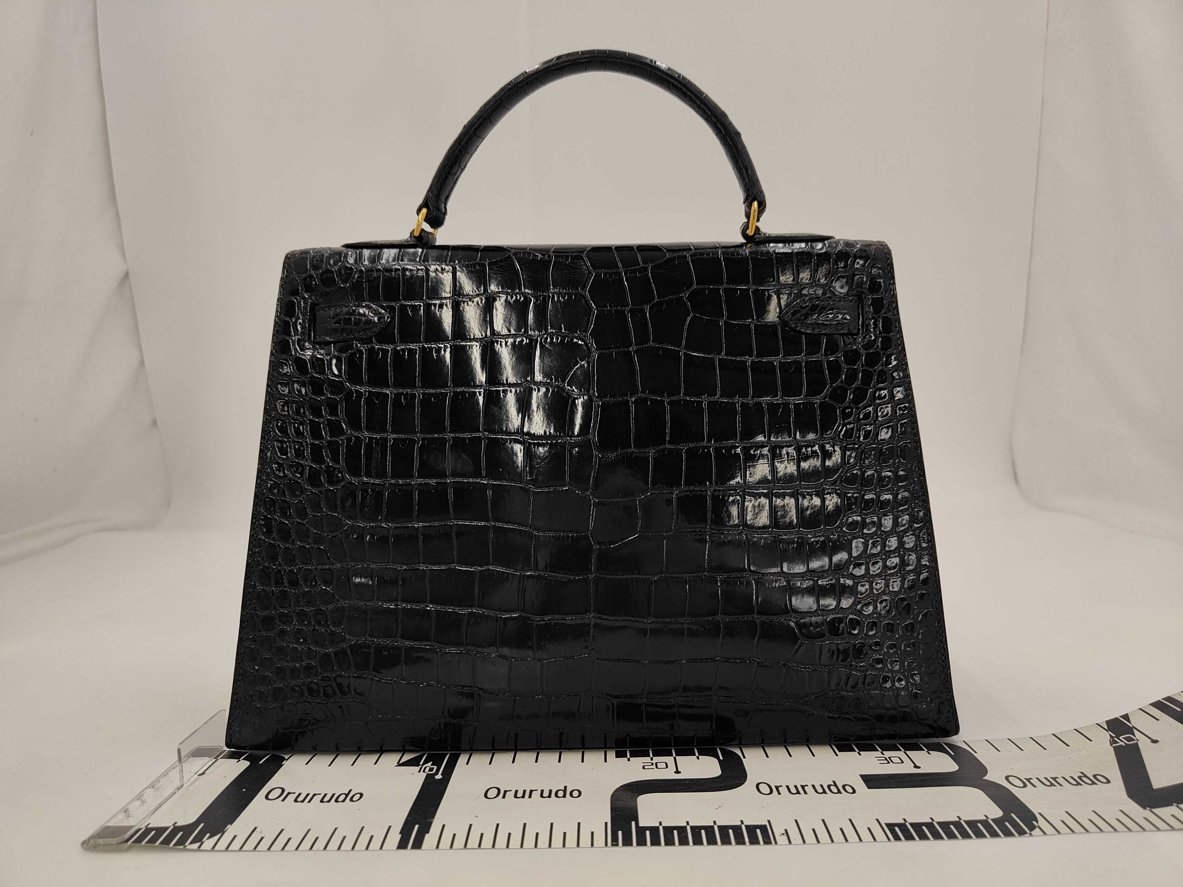 Kelly 32 Crocodile Porosus Tote Bag with Gold Hardware K — view 2
