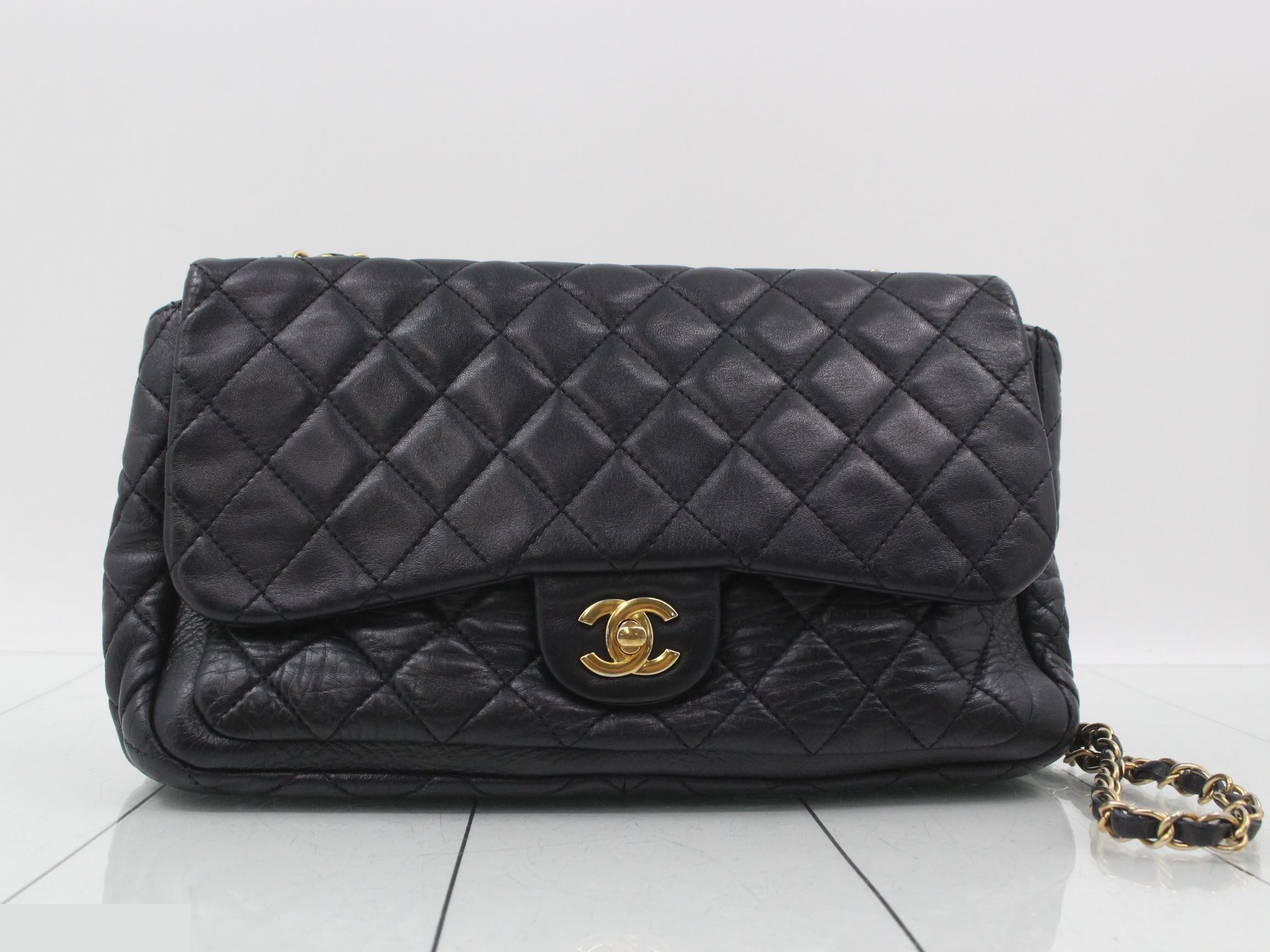 Leather Coco Mark Chain Shoulder Bag