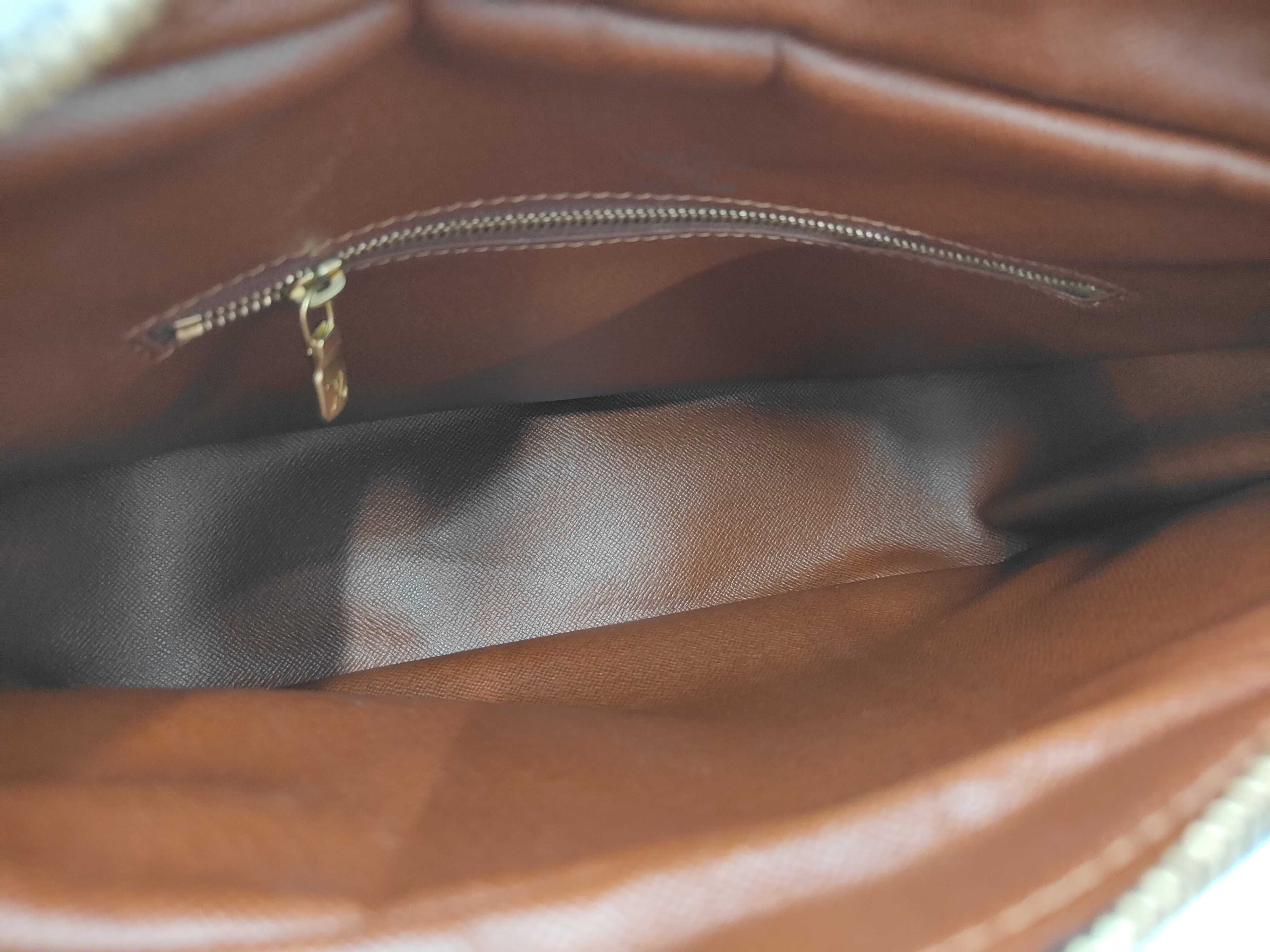 Boulogne Shoulder Bag — view 9