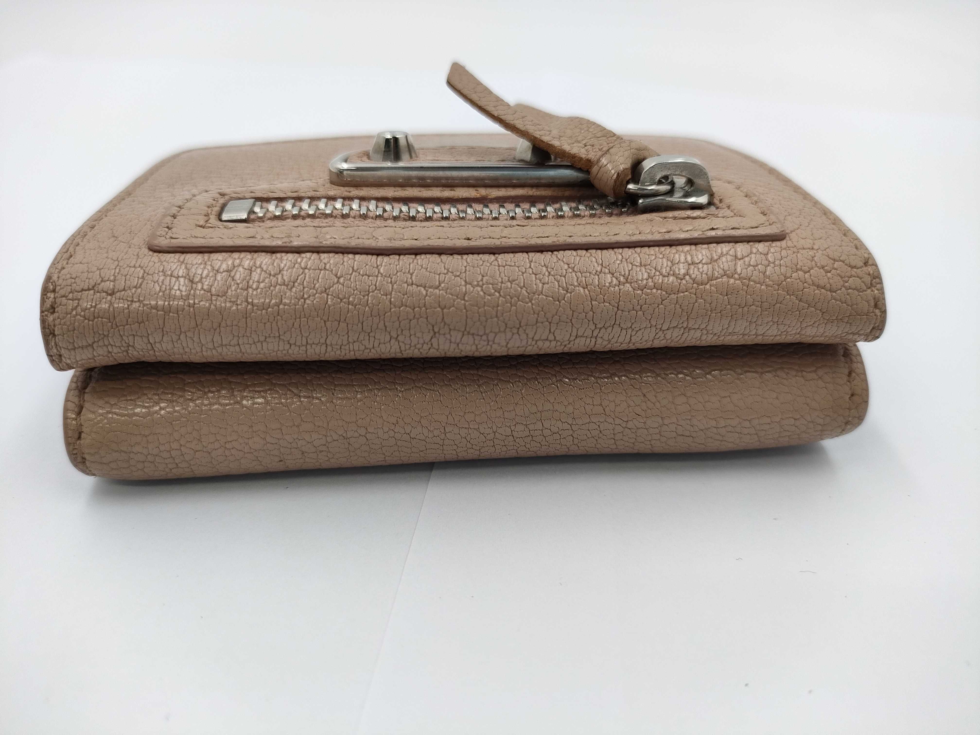 wallet — view 10