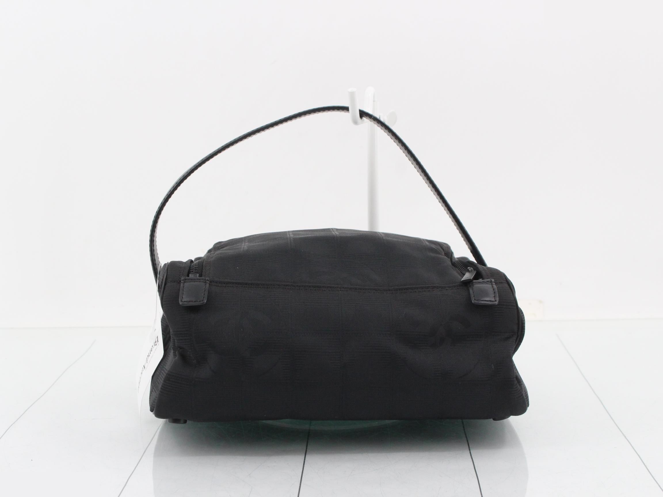 New Travel Line (Bag) - Vanity Handbag, Black, Series 6 — view 2